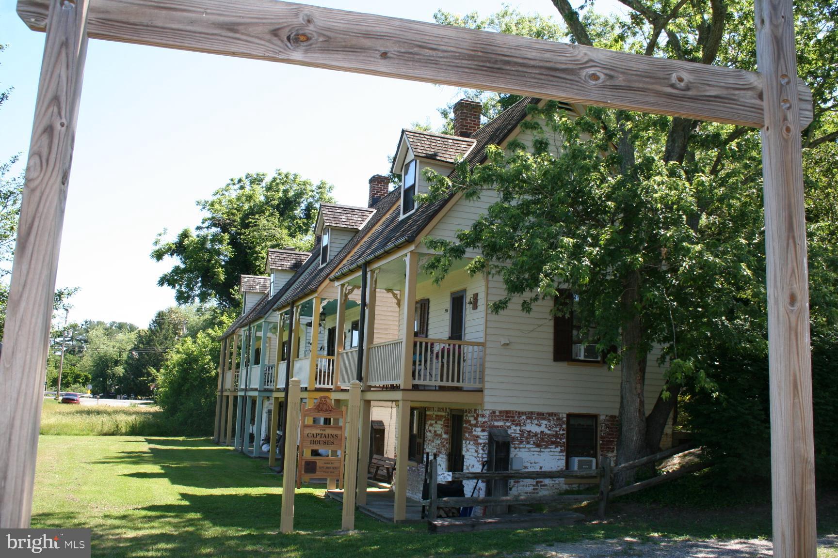 204 CORSICA STREET