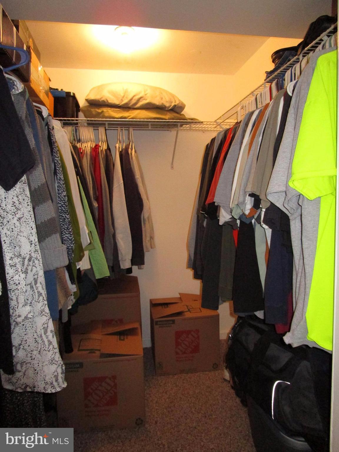 FOUR SEASONS ESTATES - Residential