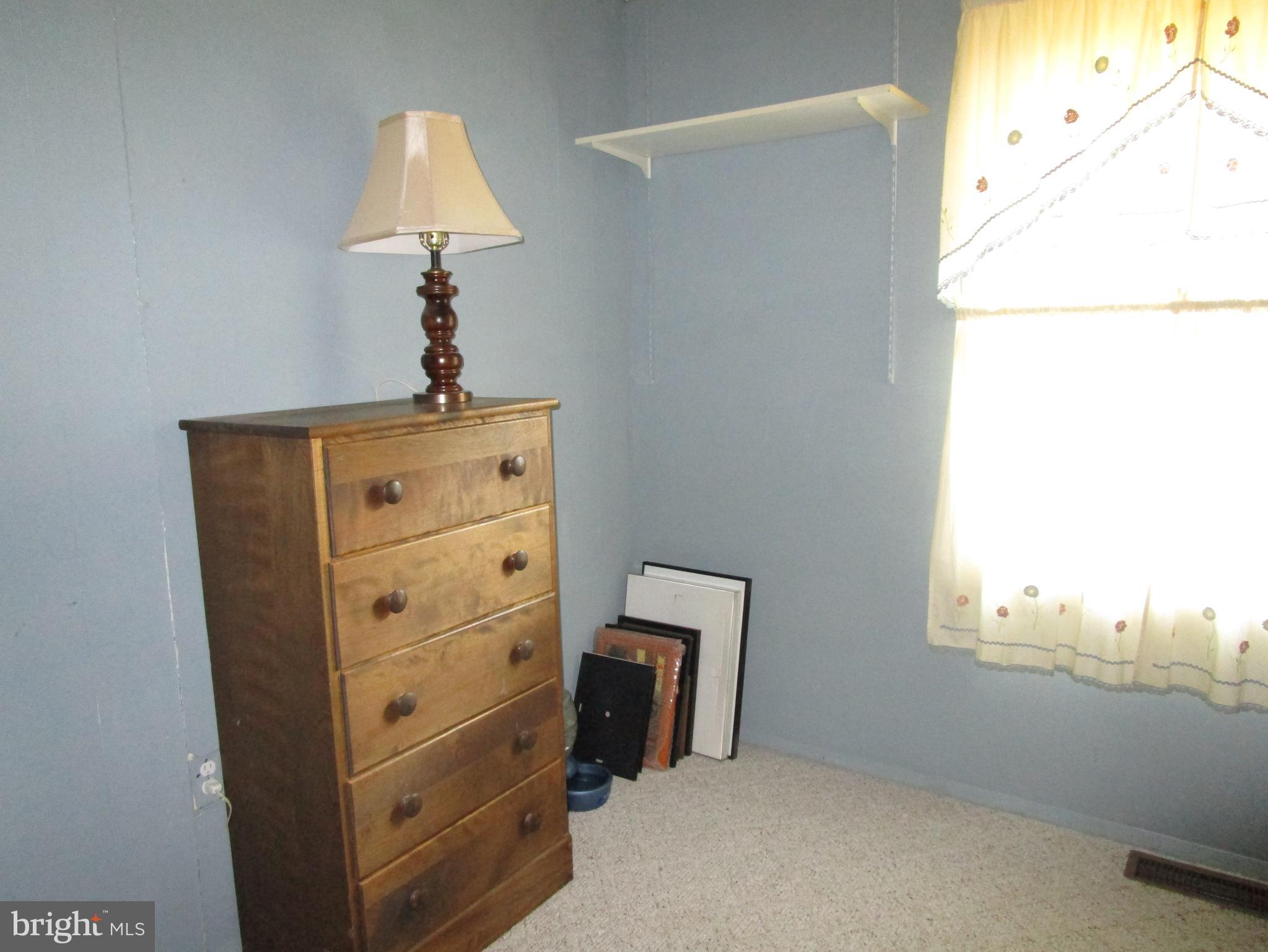 FOUR SEASONS ESTATES - Residential