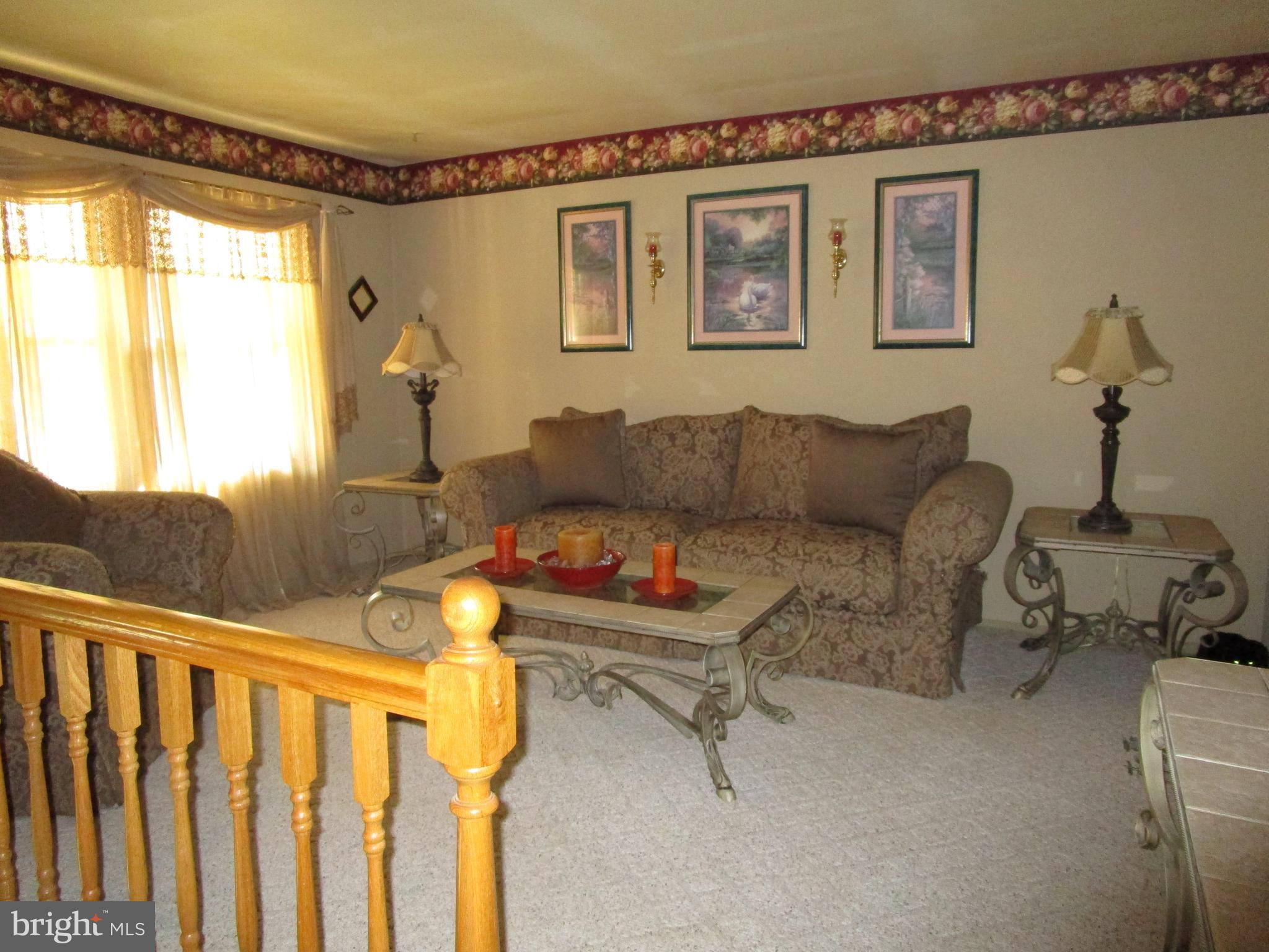 FOUR SEASONS ESTATES - Residential