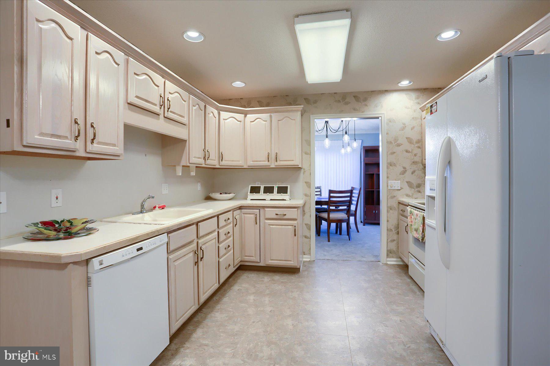 OAKWOOD - Residential