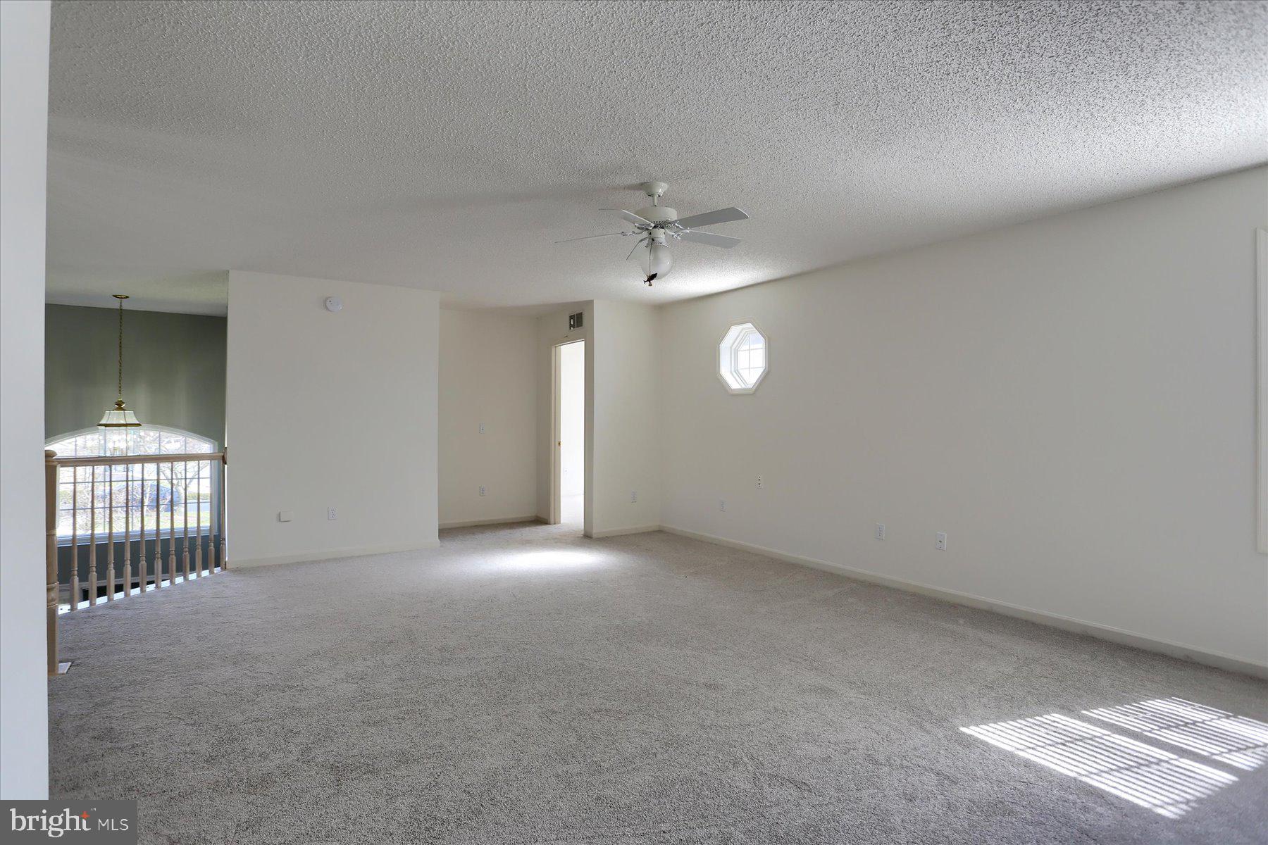 OAKWOOD - Residential