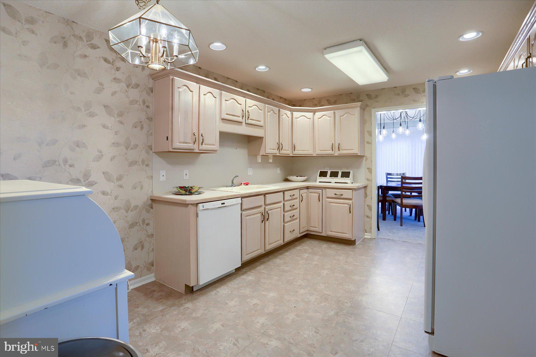 OAKWOOD - Residential