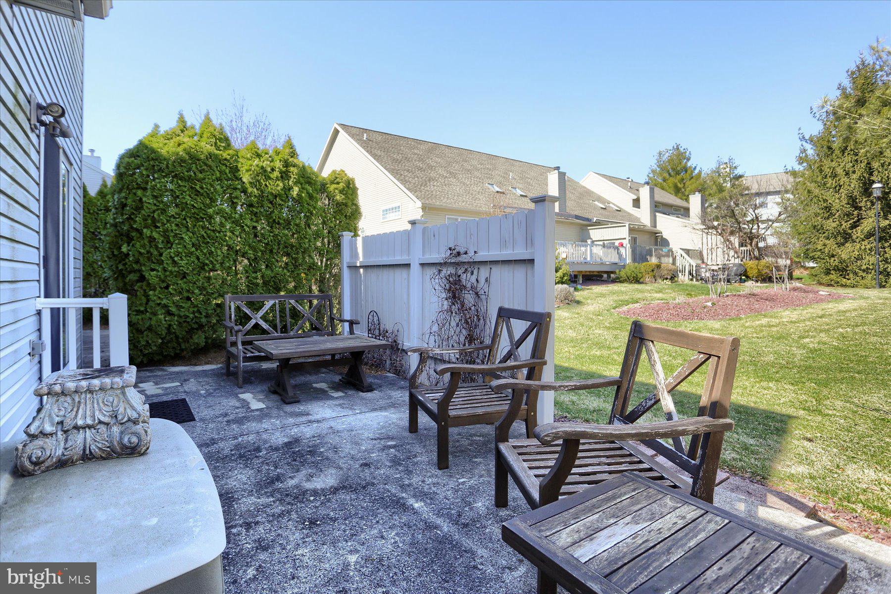 OAKWOOD - Residential