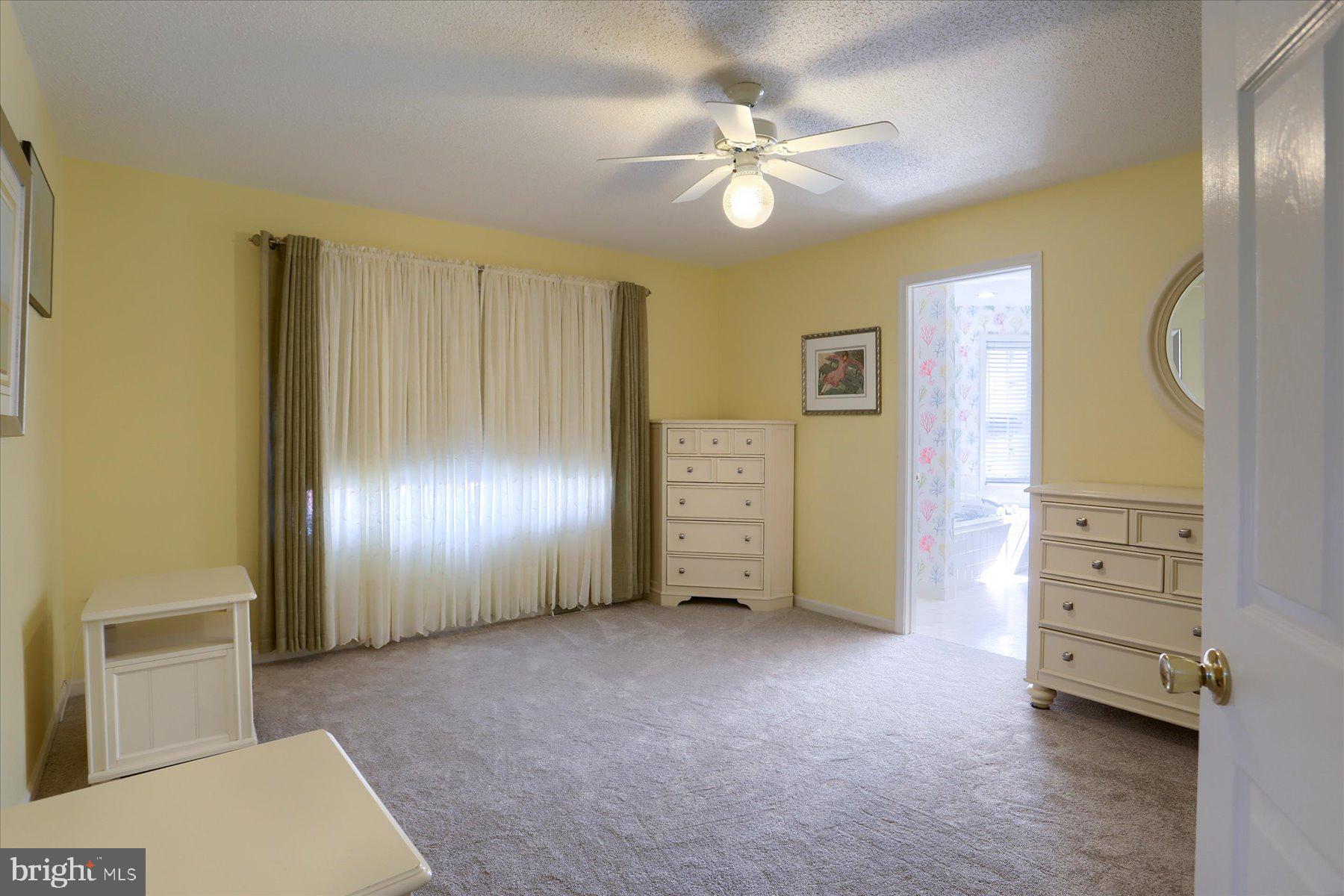 OAKWOOD - Residential