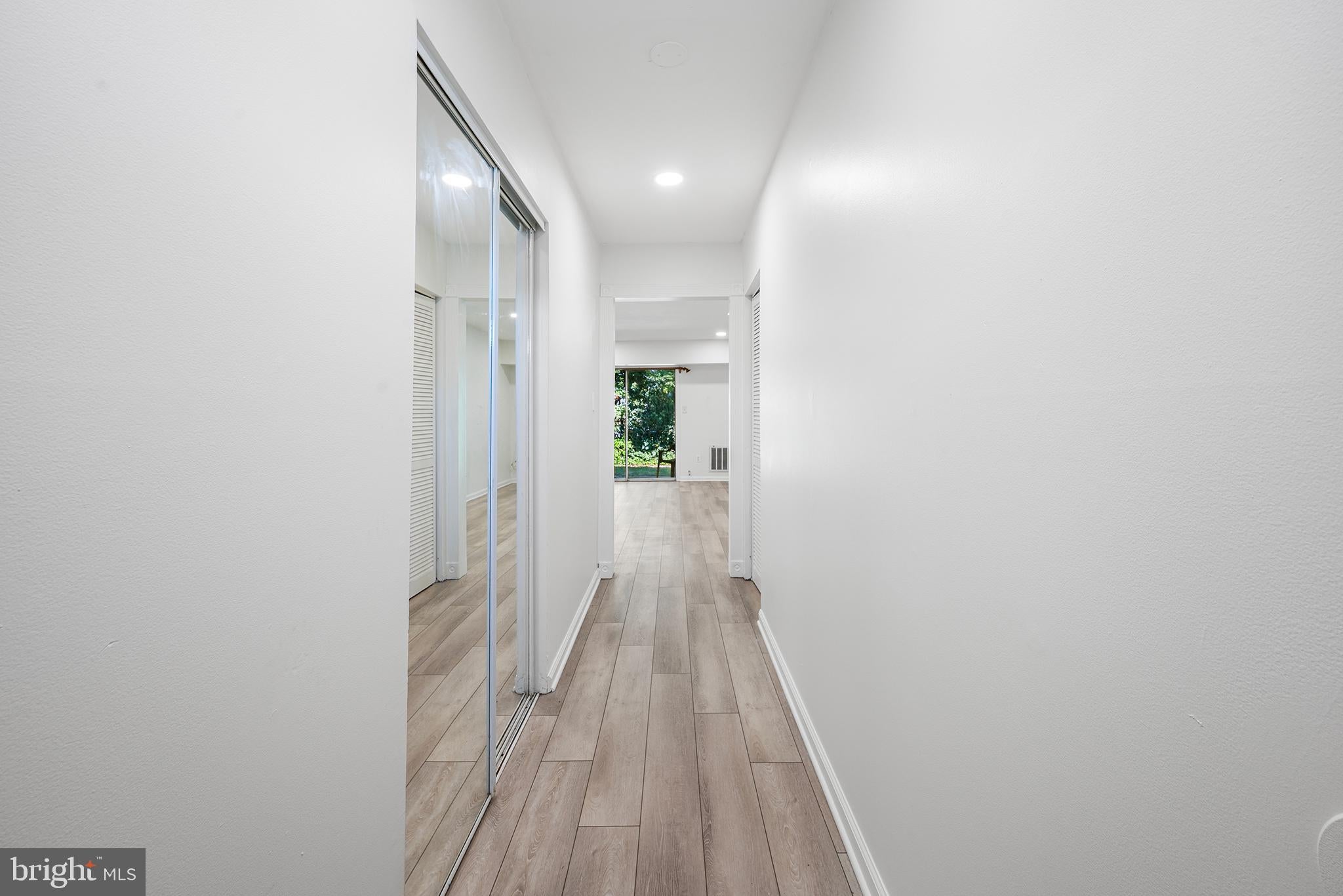 847 HENRI COURT