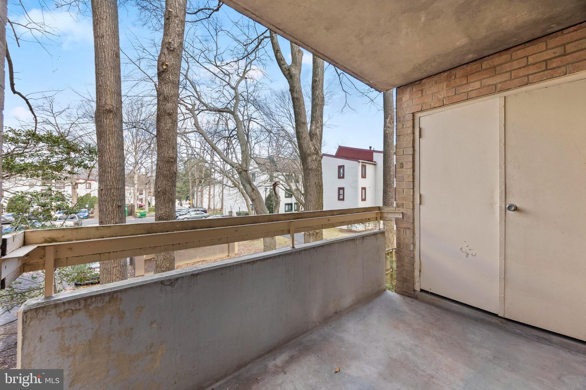 GLENVALE CONDO - Residential