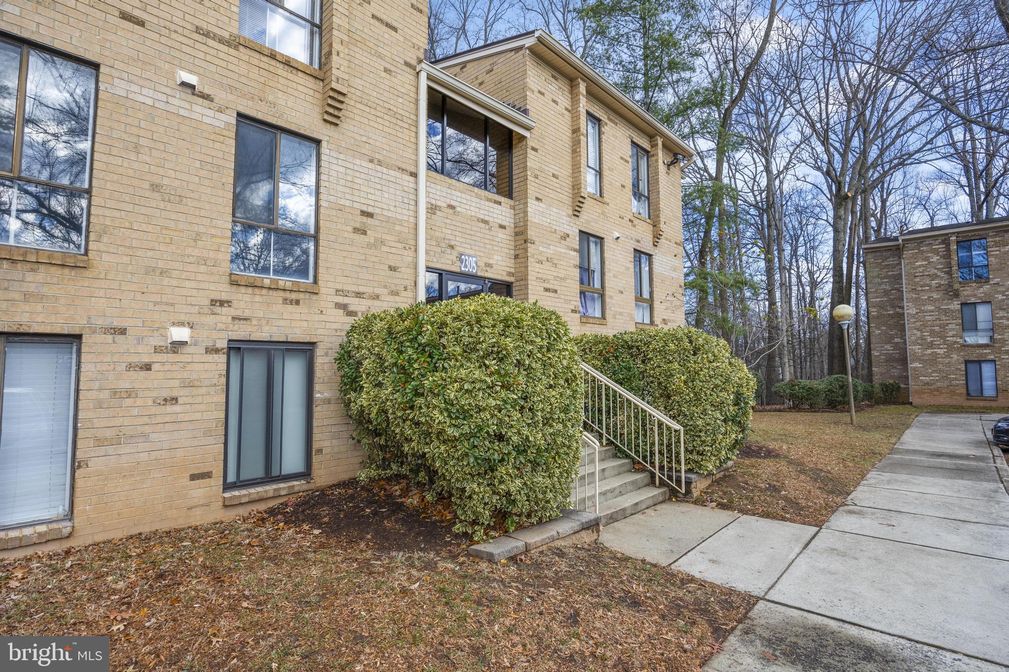 GLENVALE CONDO - Residential