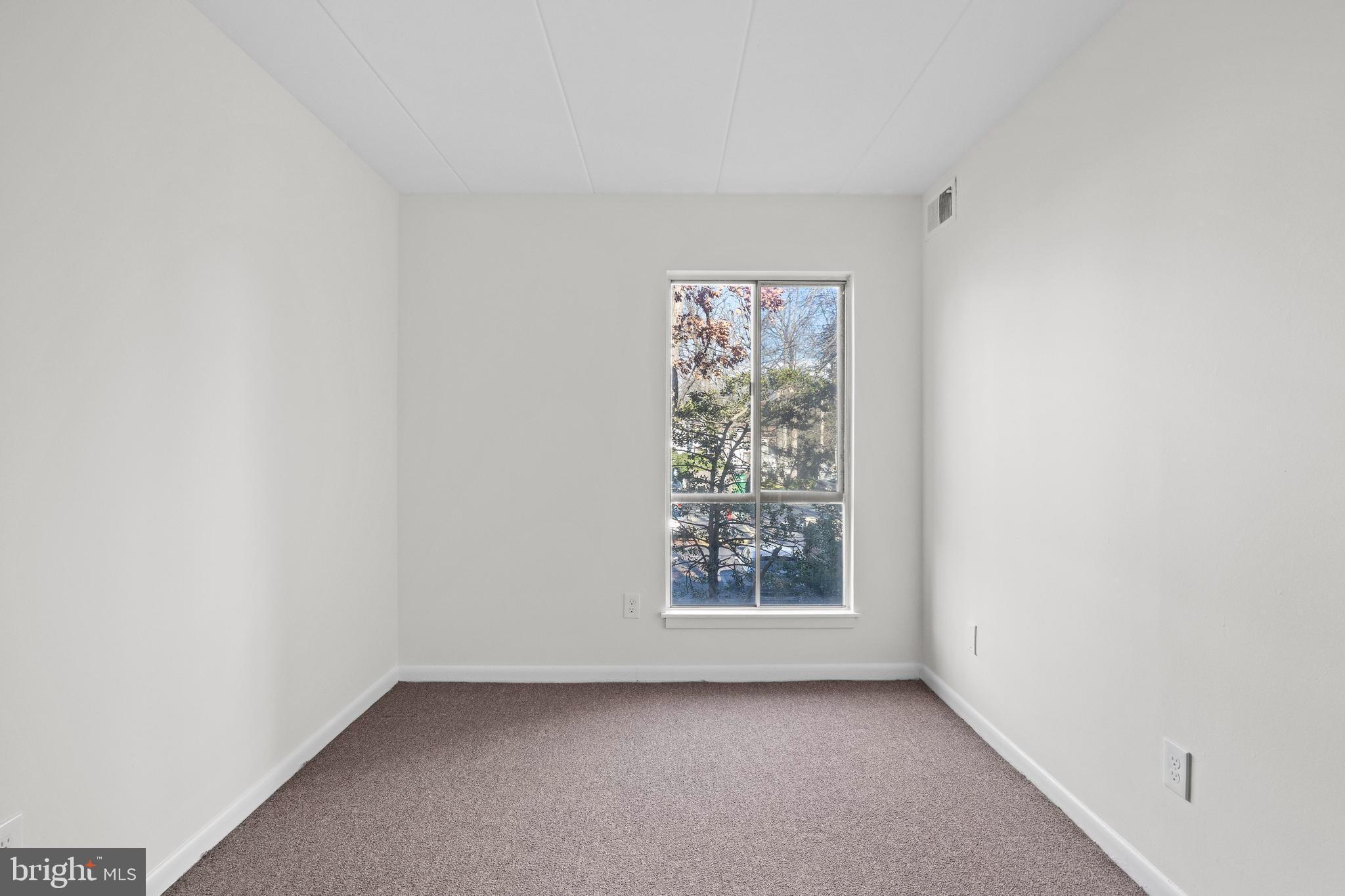 GLENVALE CONDO - Residential