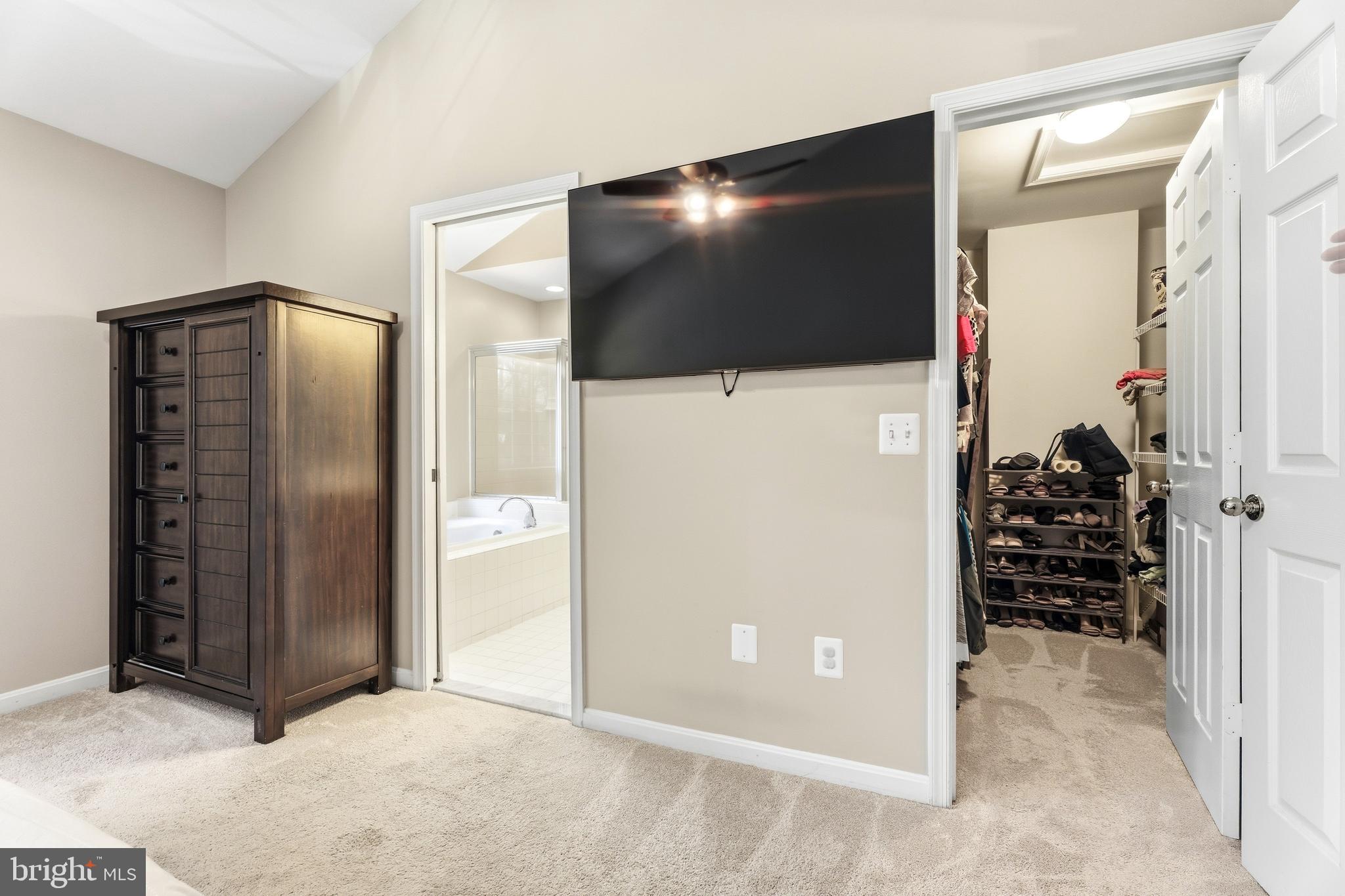 CHAPEL GATE - Residential