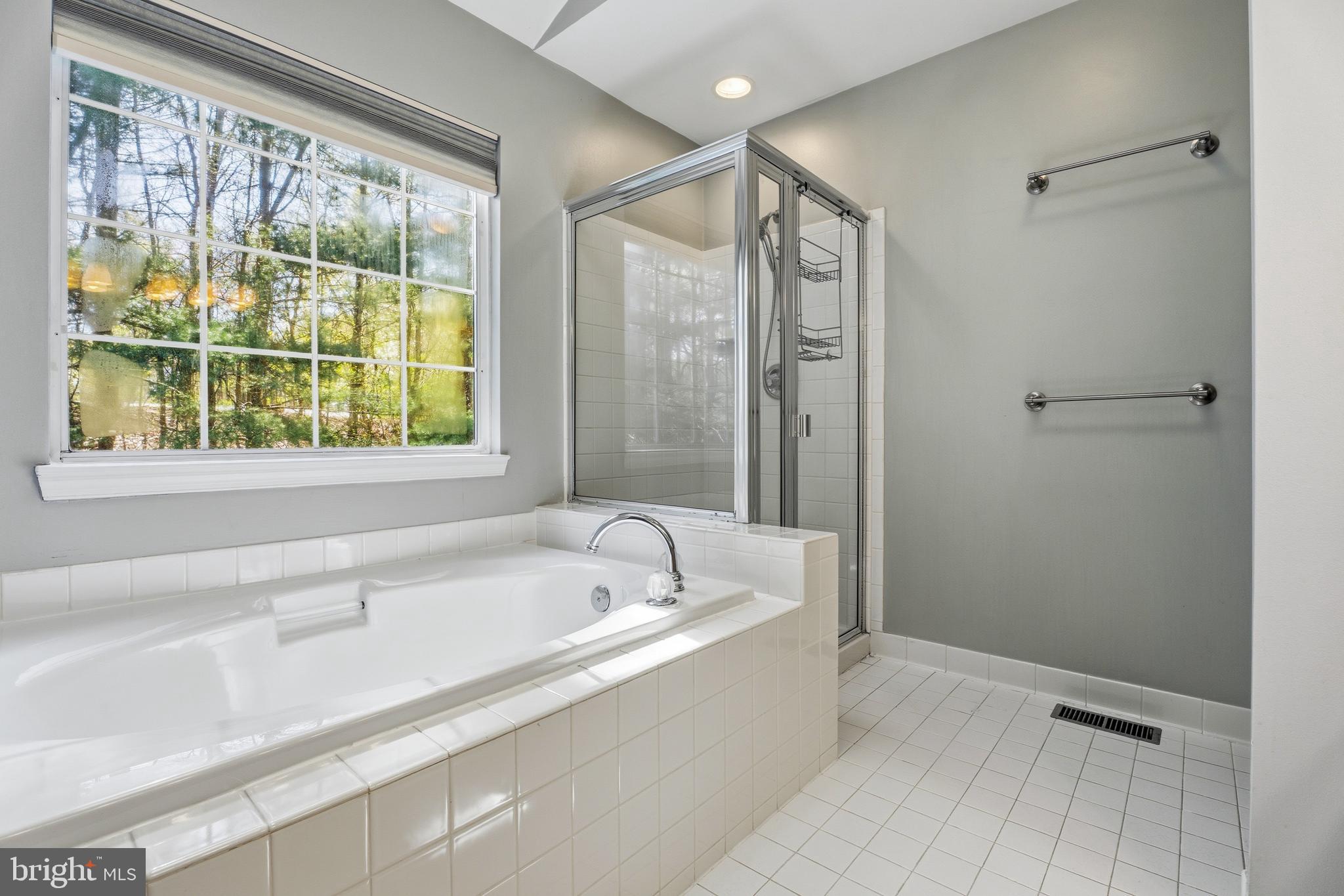 CHAPEL GATE - Residential