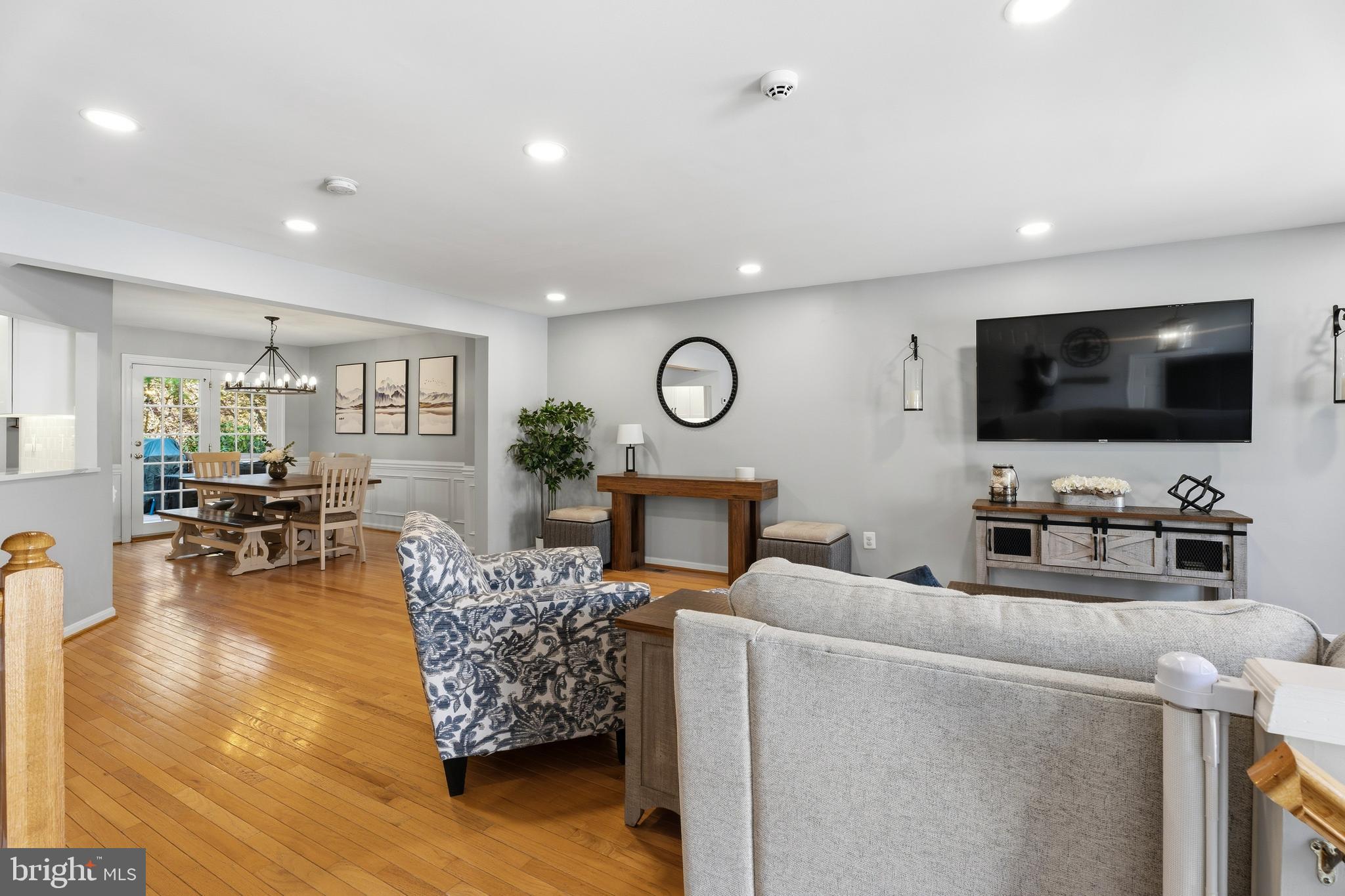 CHAPEL GATE - Residential