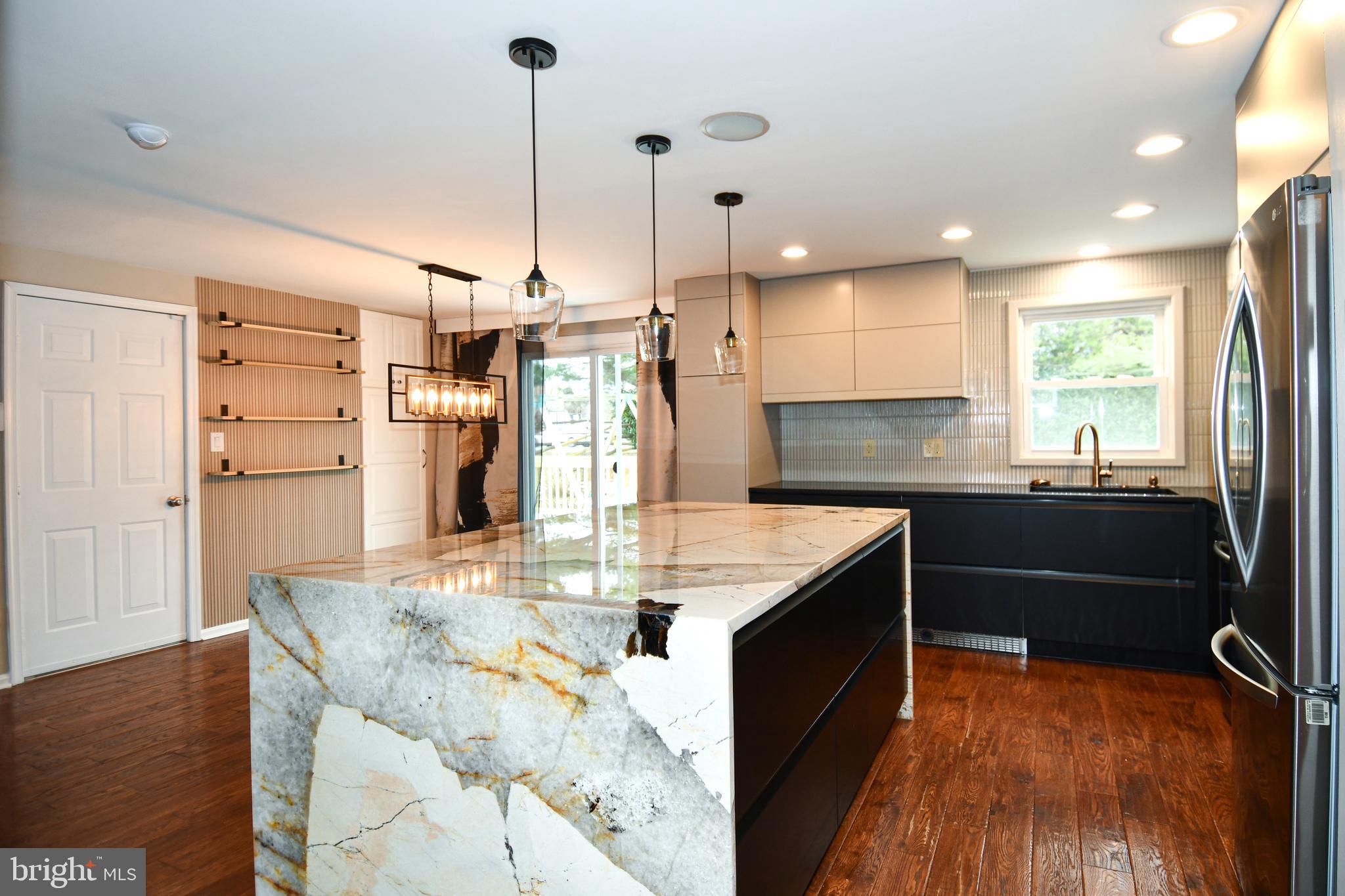 8844 MOURNING DOVE COURT