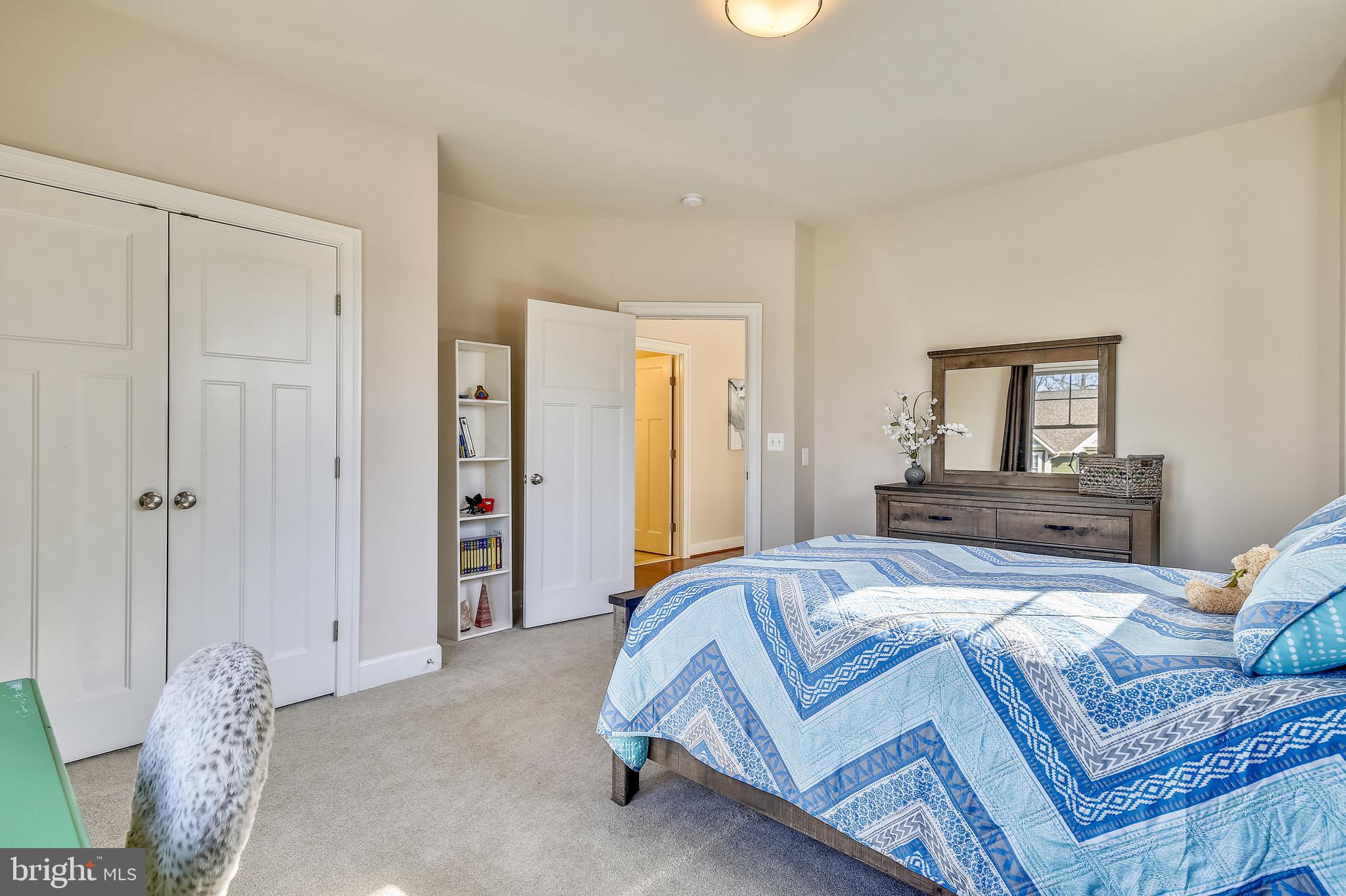 LACEY FOREST - Residential