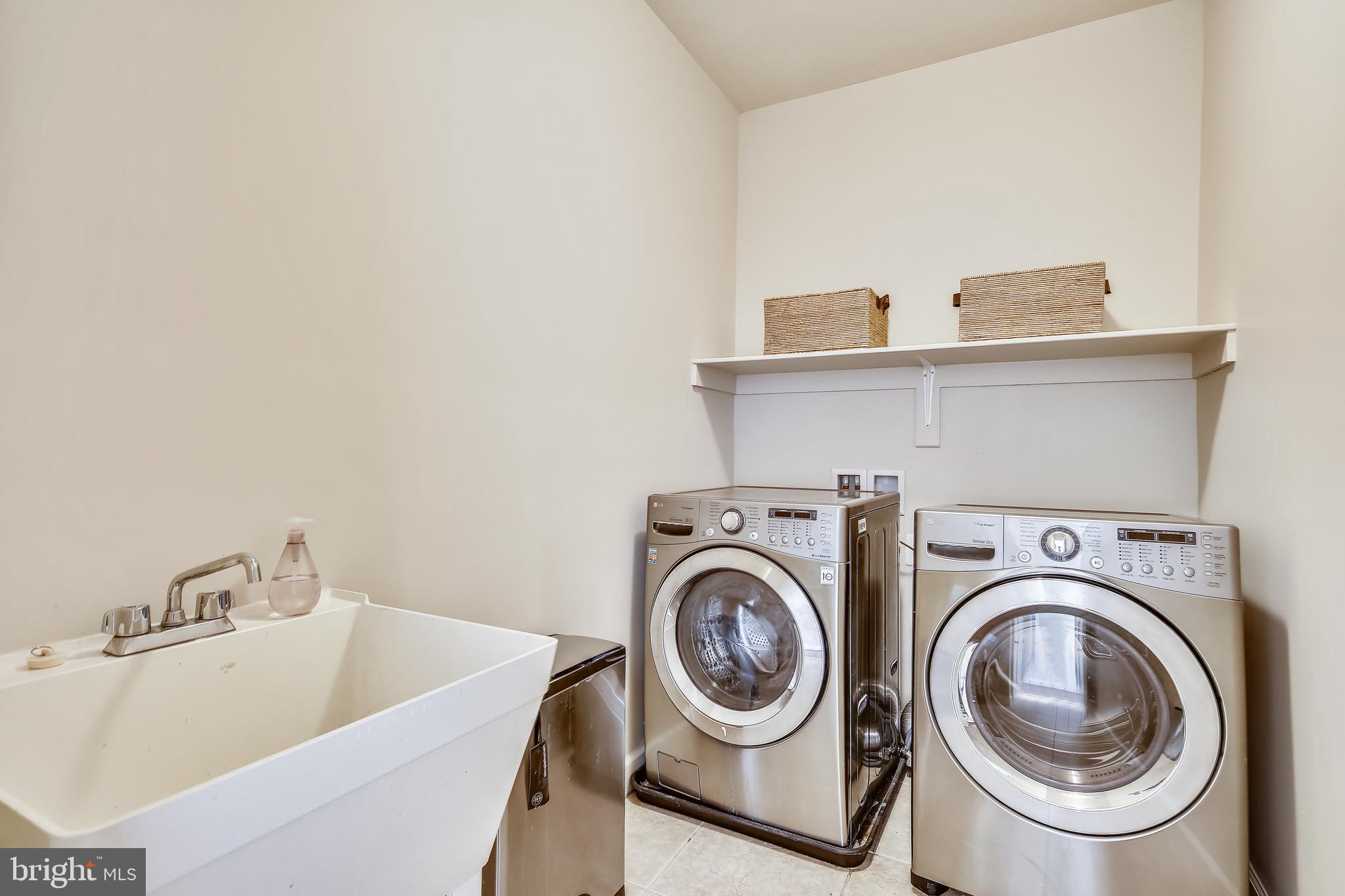 LACEY FOREST - Residential