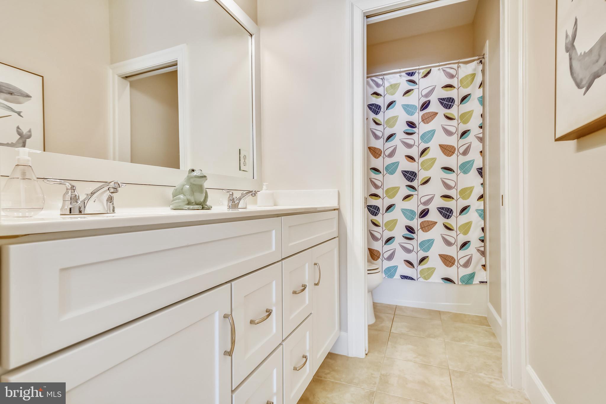 LACEY FOREST - Residential