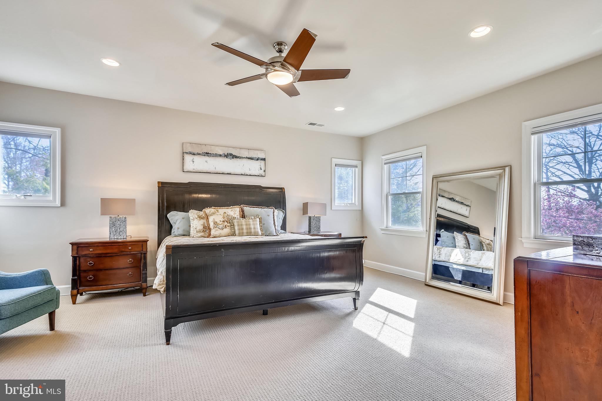 LACEY FOREST - Residential