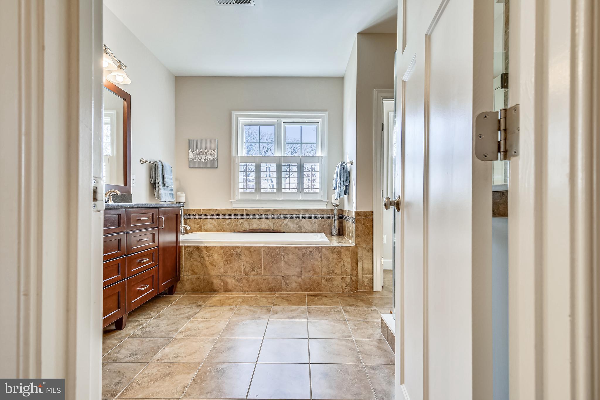 LACEY FOREST - Residential