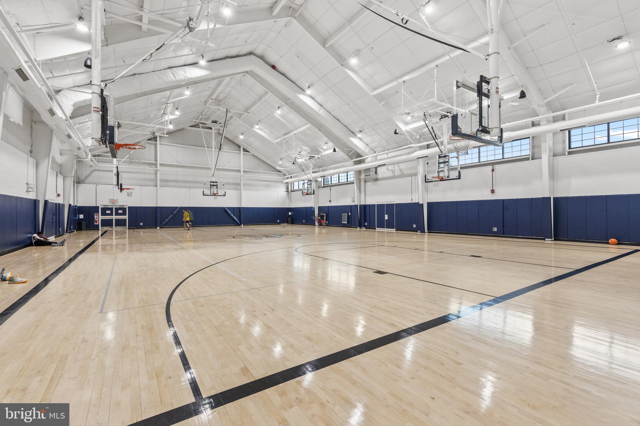 TWO RIVERS - Residential