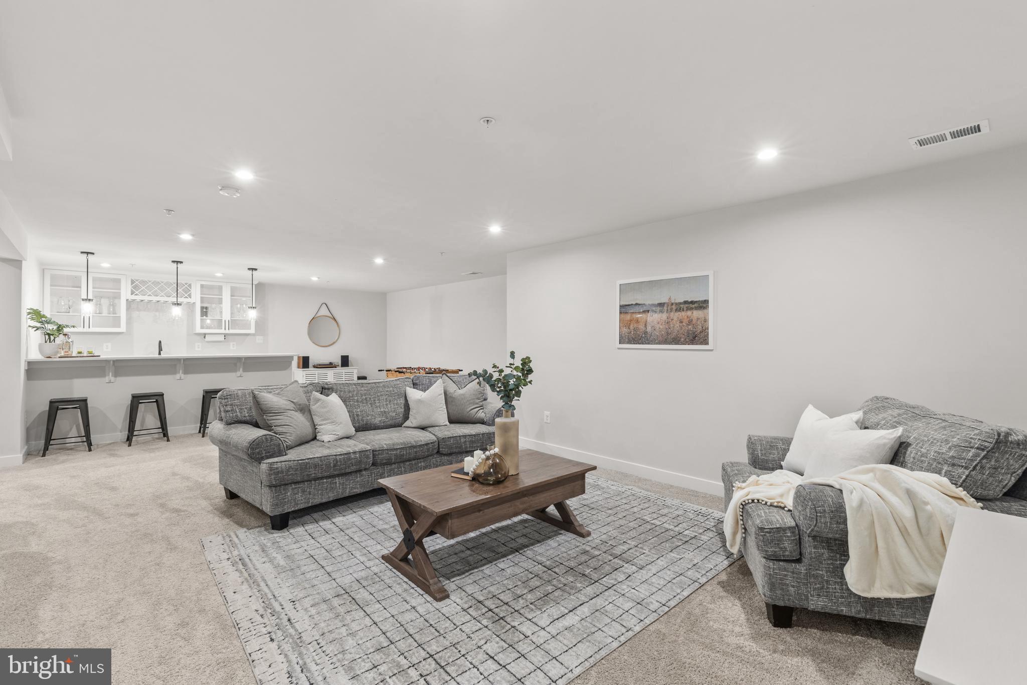 TWO RIVERS - Residential