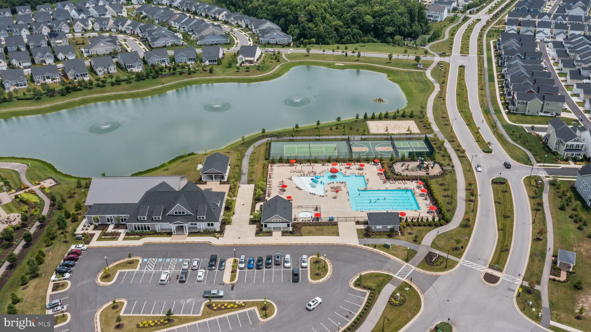 TWO RIVERS - Residential