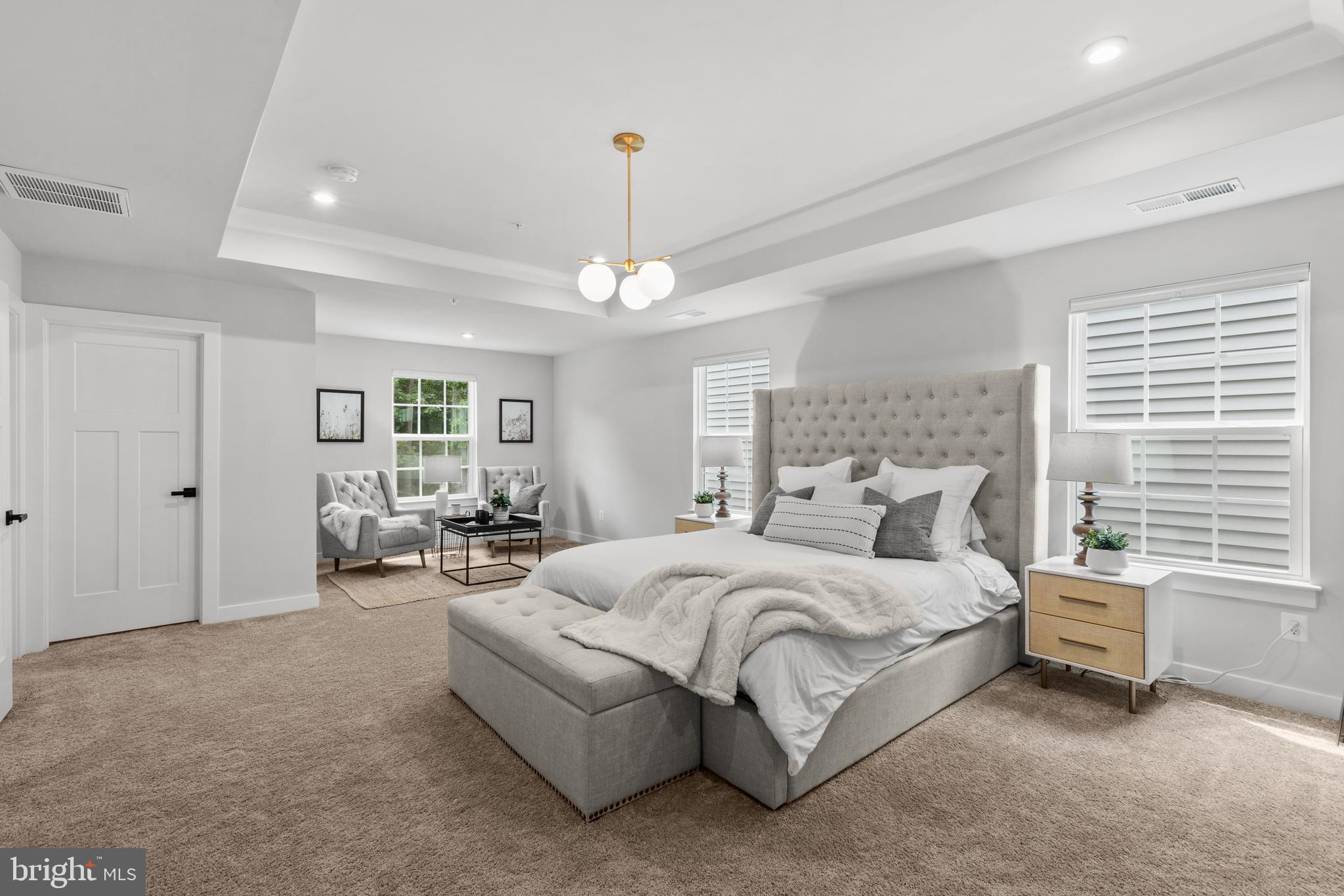 TWO RIVERS - Residential