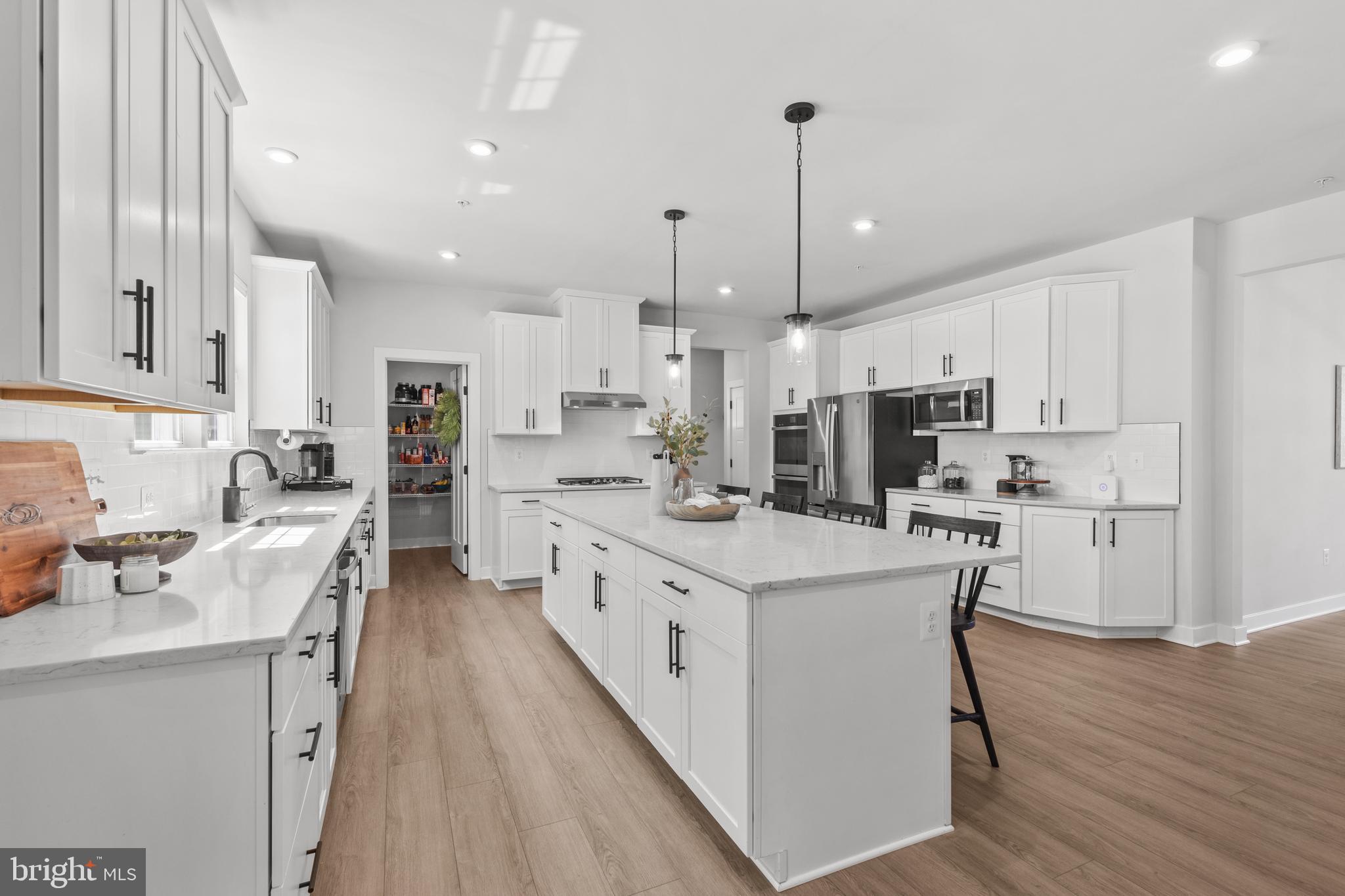 TWO RIVERS - Residential