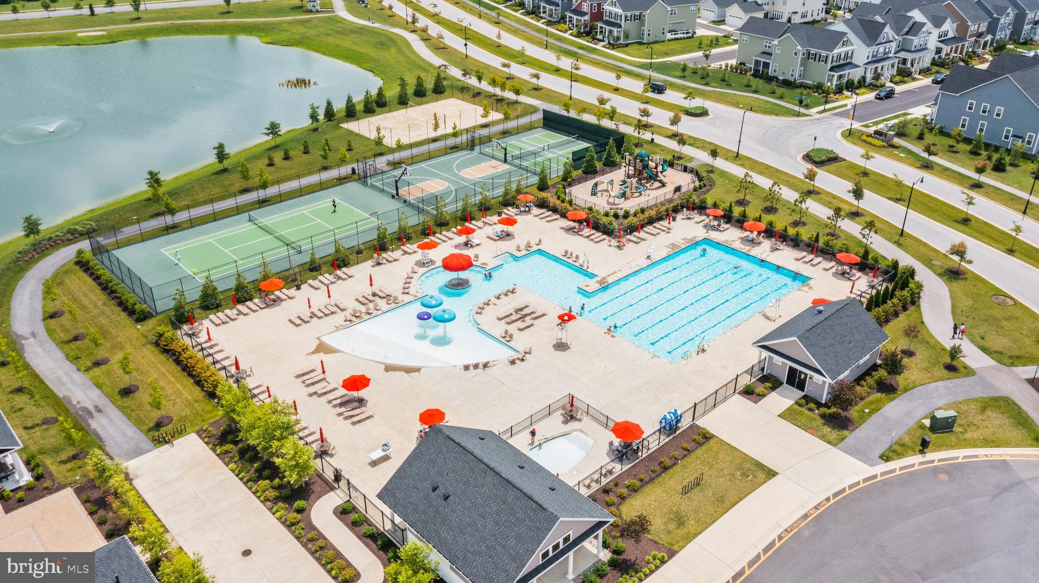 TWO RIVERS - Residential