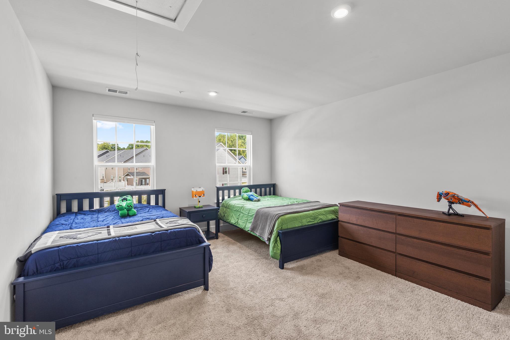 TWO RIVERS - Residential