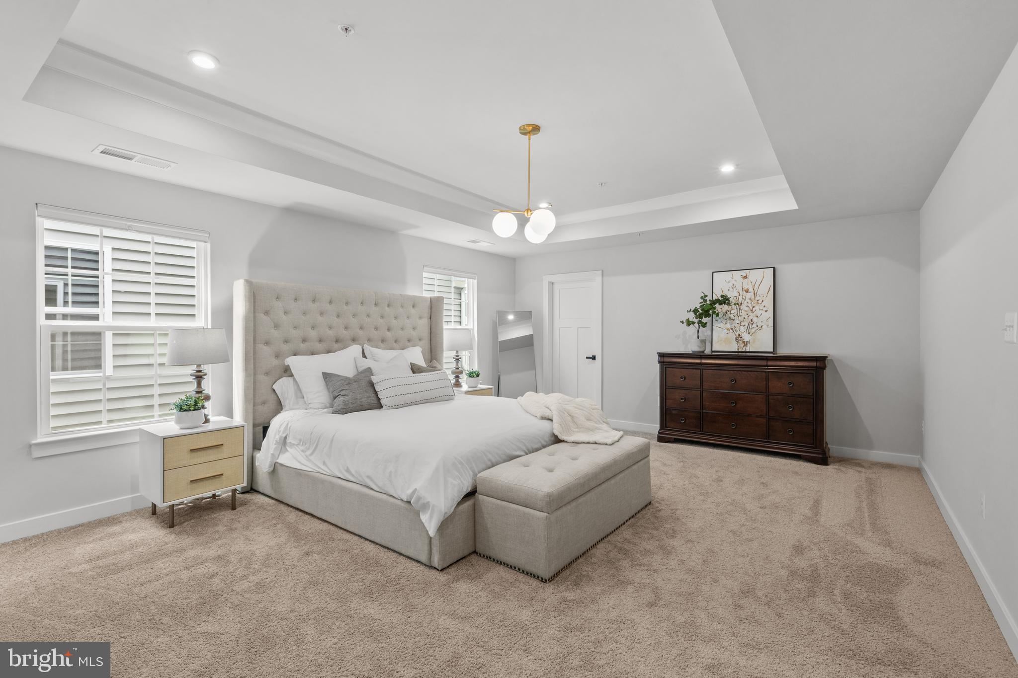 TWO RIVERS - Residential