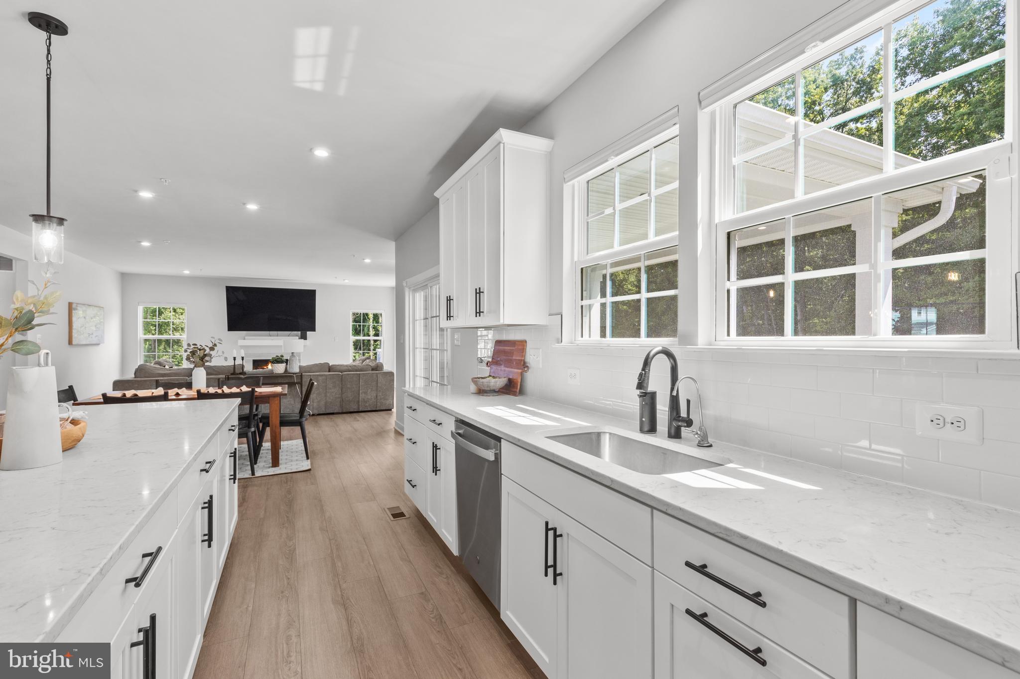 TWO RIVERS - Residential