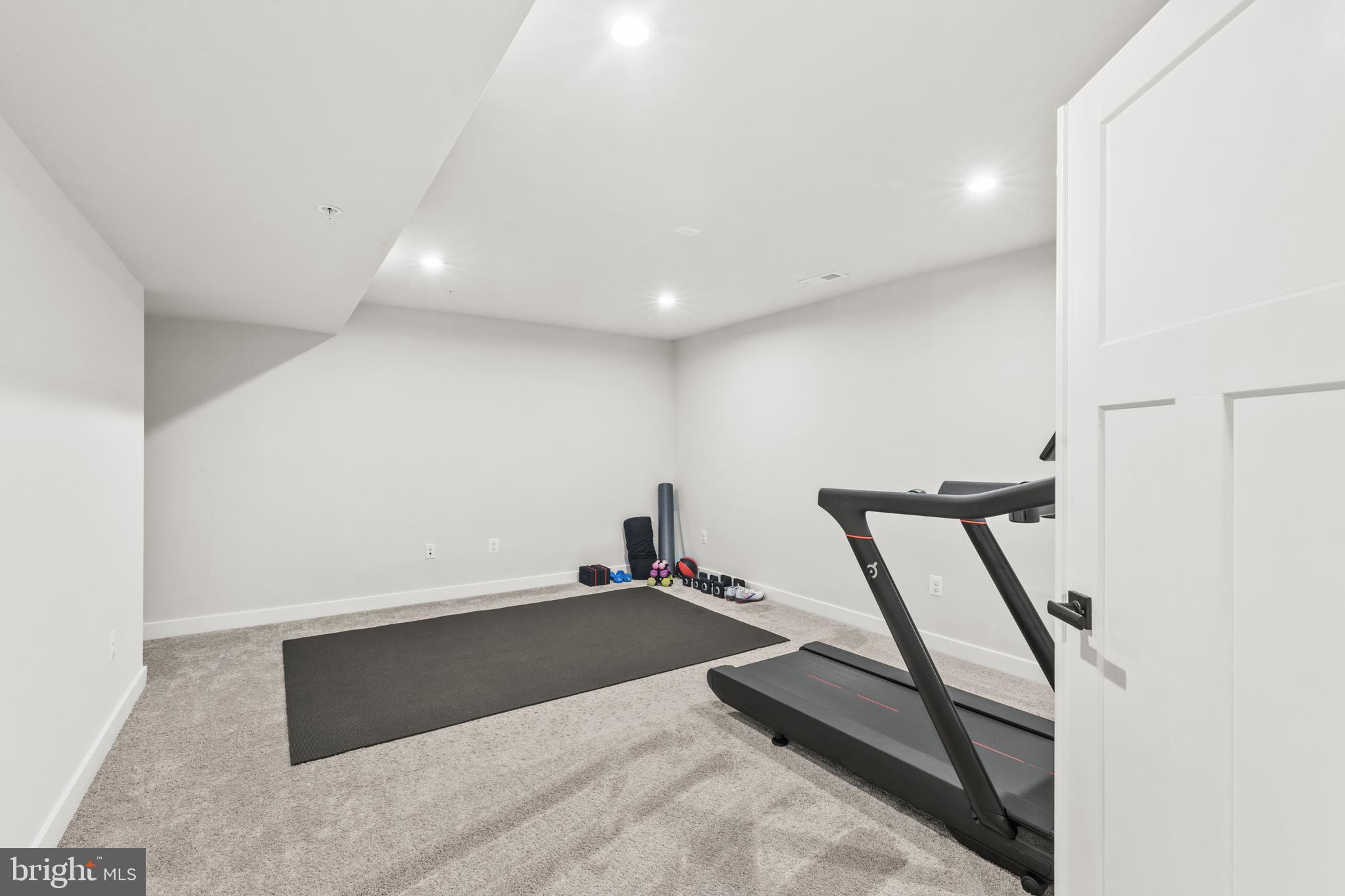 TWO RIVERS - Residential