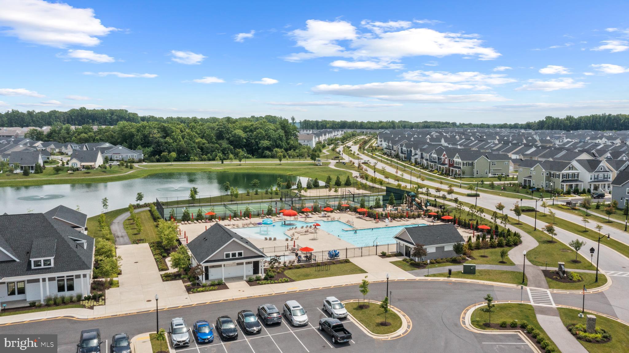 TWO RIVERS - Residential