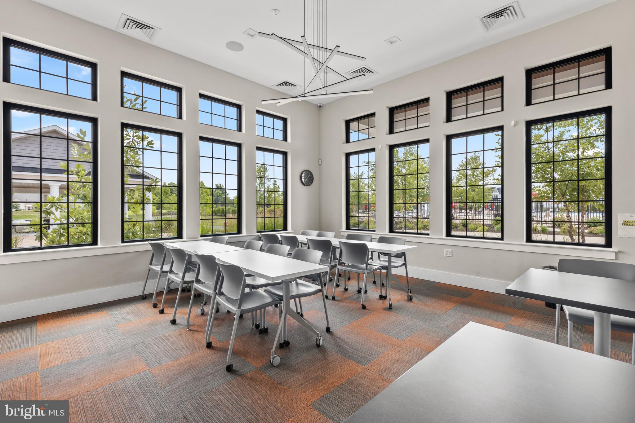 TWO RIVERS - Residential