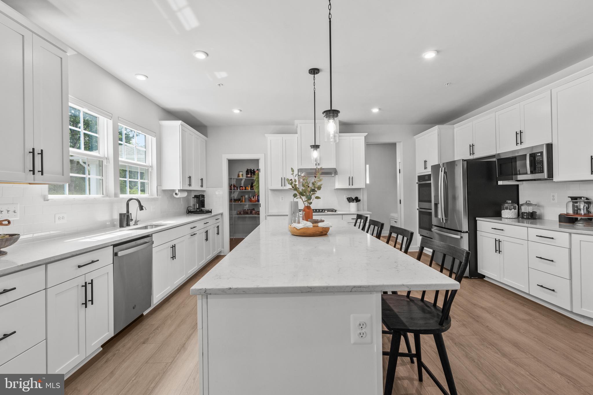 TWO RIVERS - Residential