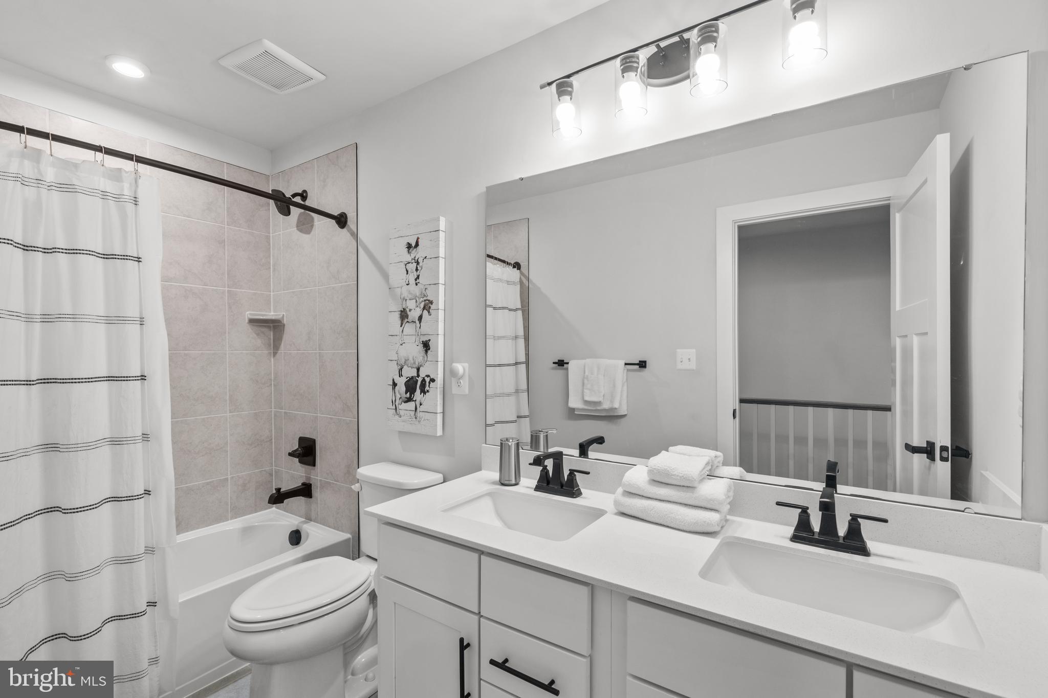 TWO RIVERS - Residential