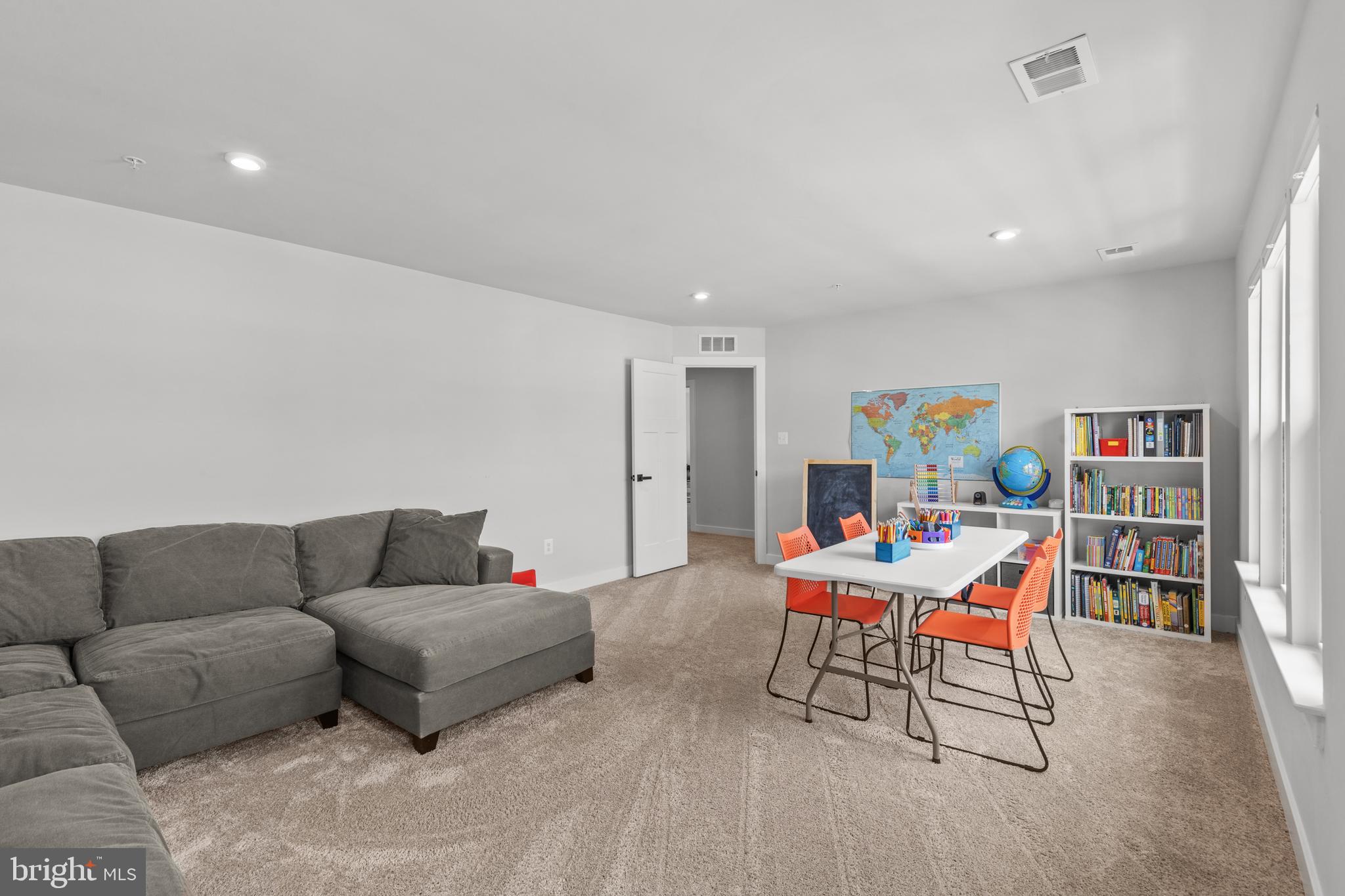 TWO RIVERS - Residential