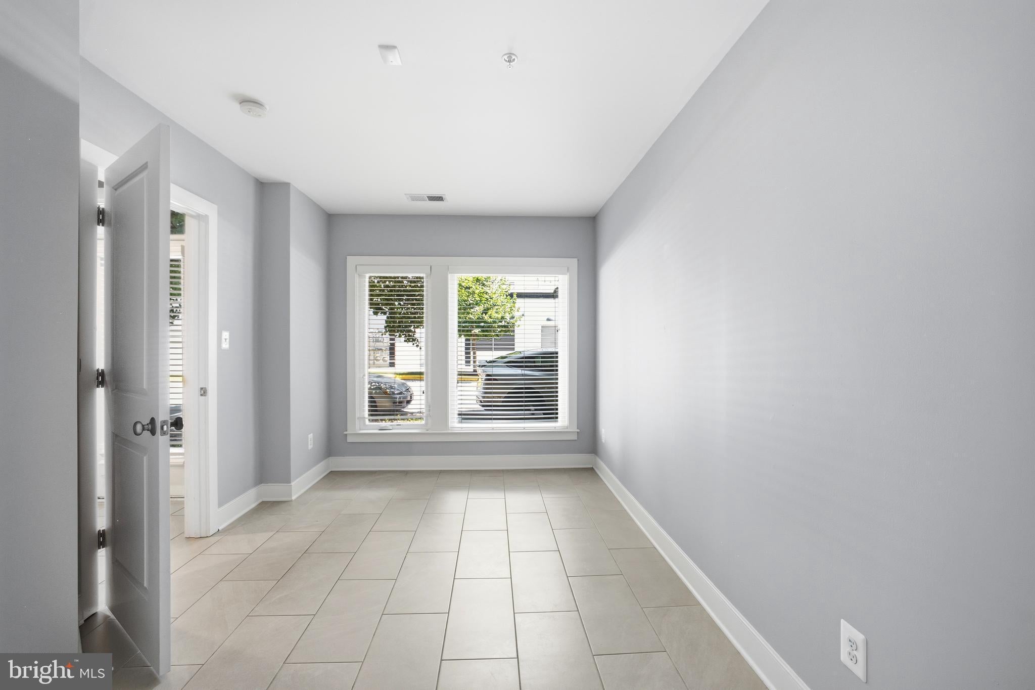 2908 PENNY LANE