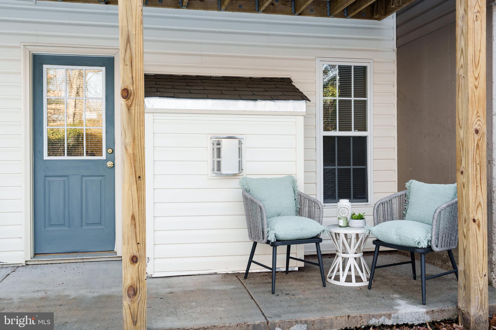 THE COURTS OF MALLORY - Residential