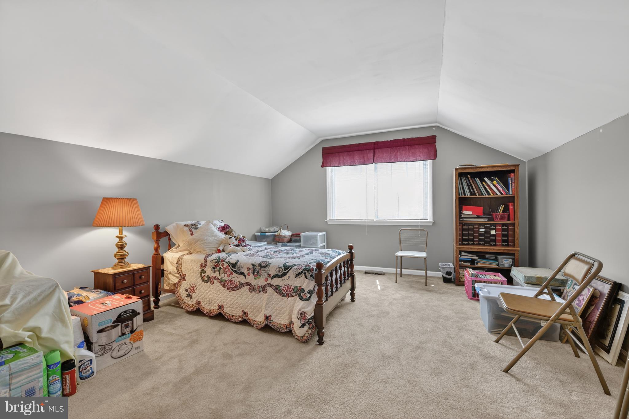 COLONY PARK - Residential