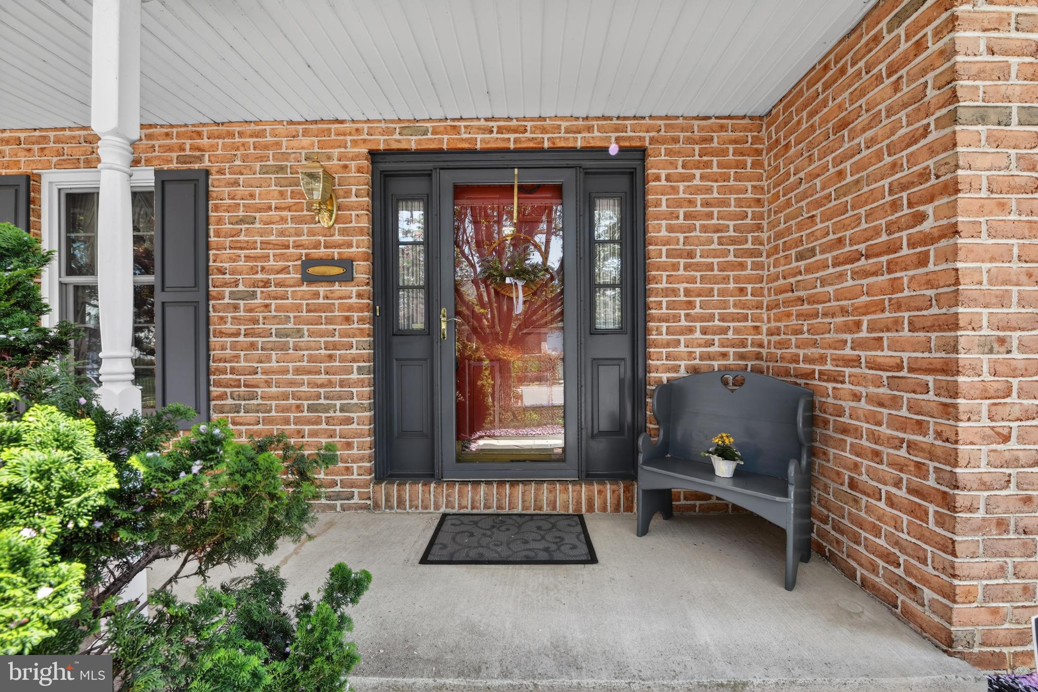 COLONY PARK - Residential