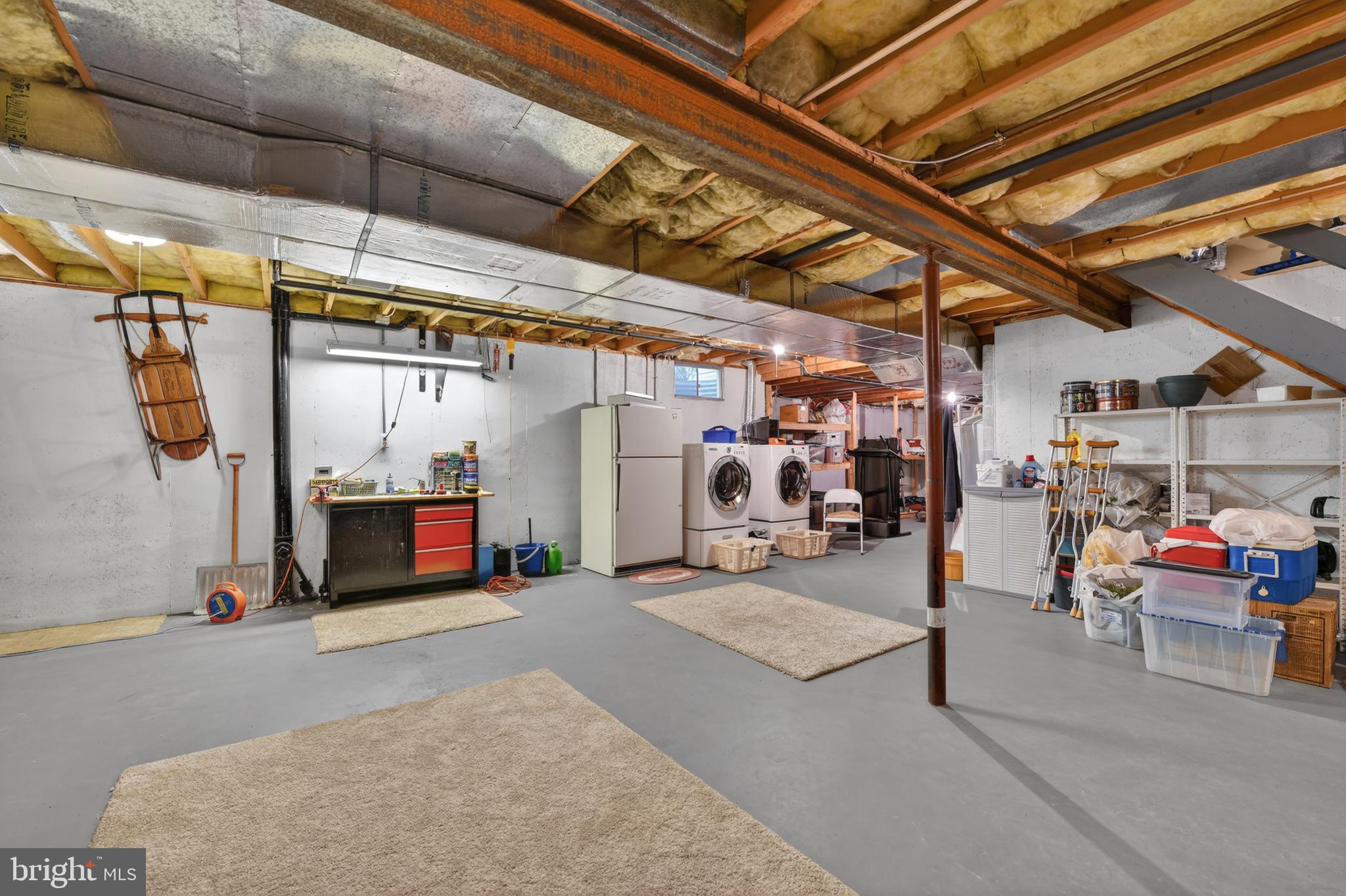 COLONY PARK - Residential