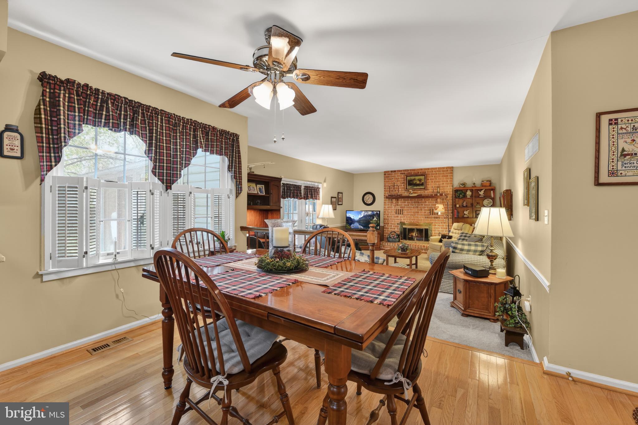 COLONY PARK - Residential