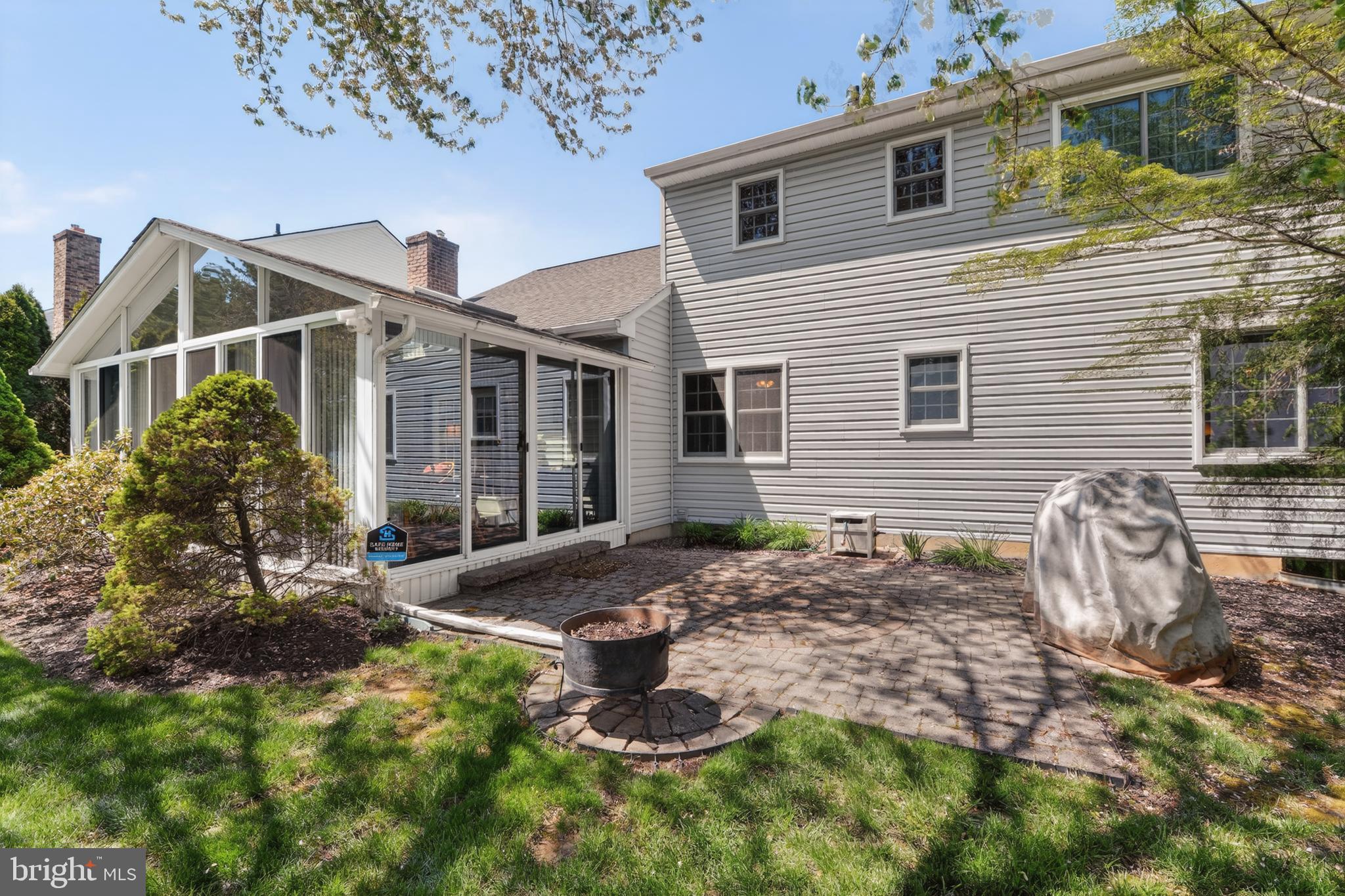 COLONY PARK - Residential