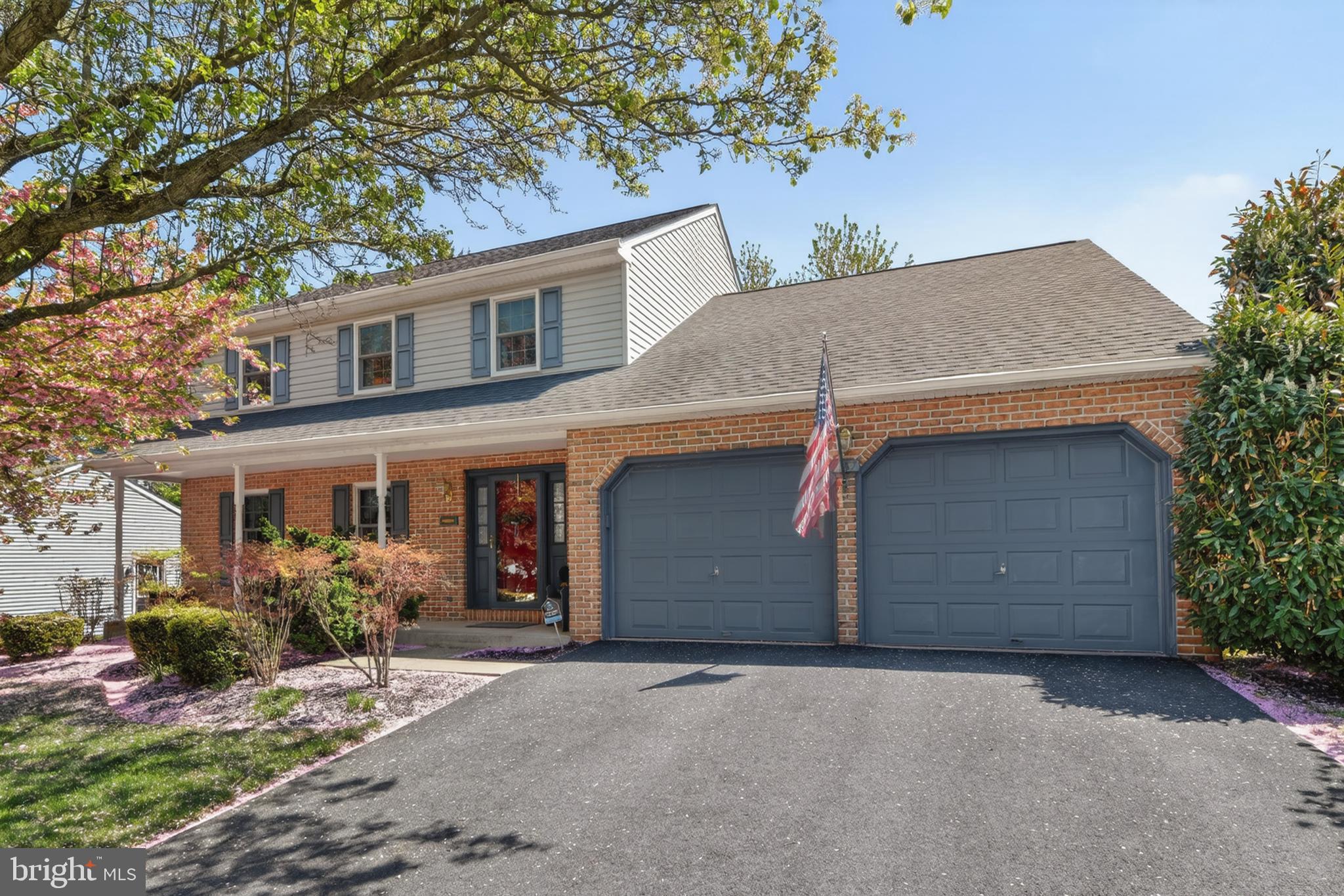 COLONY PARK - Residential