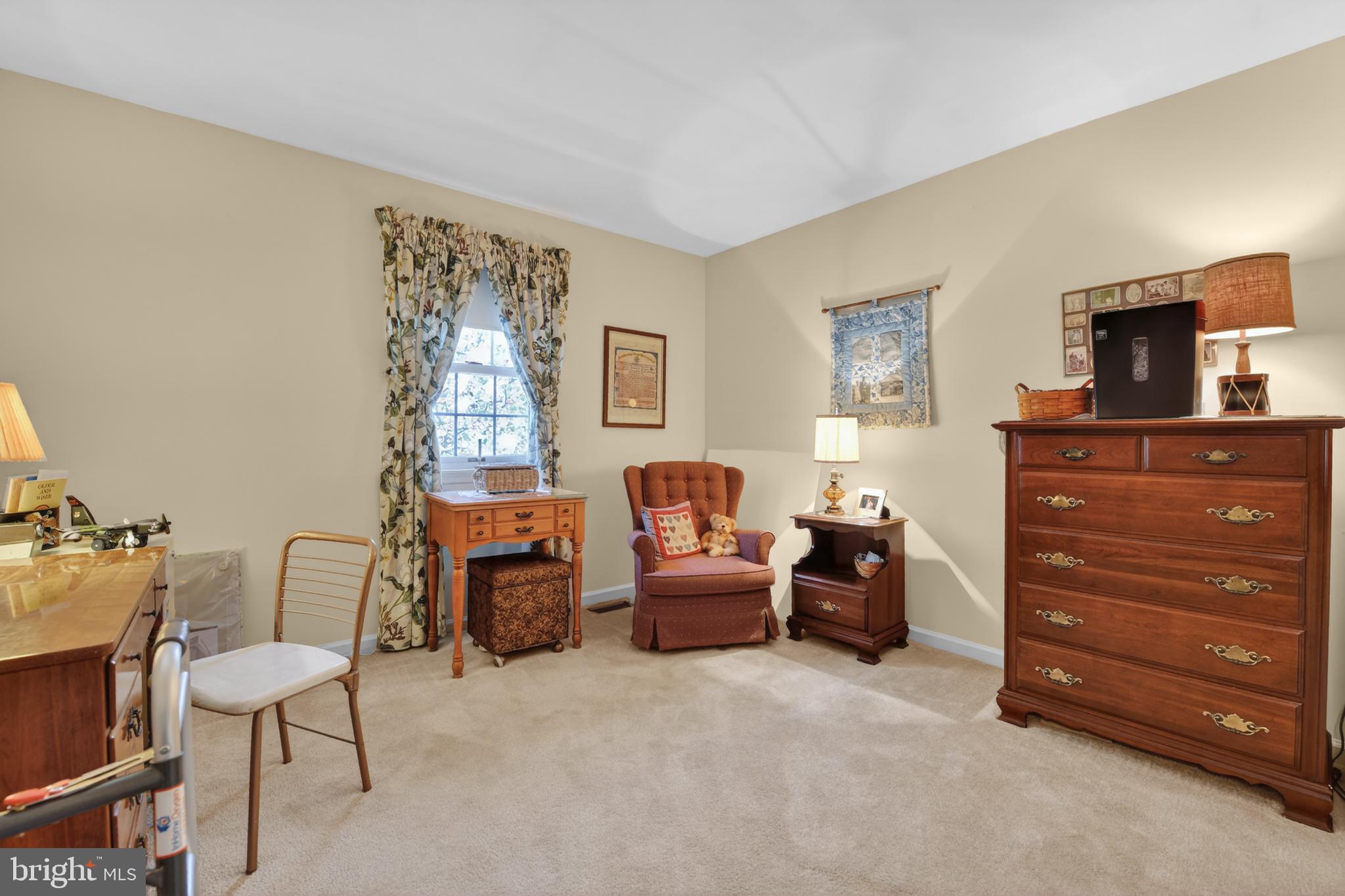 COLONY PARK - Residential