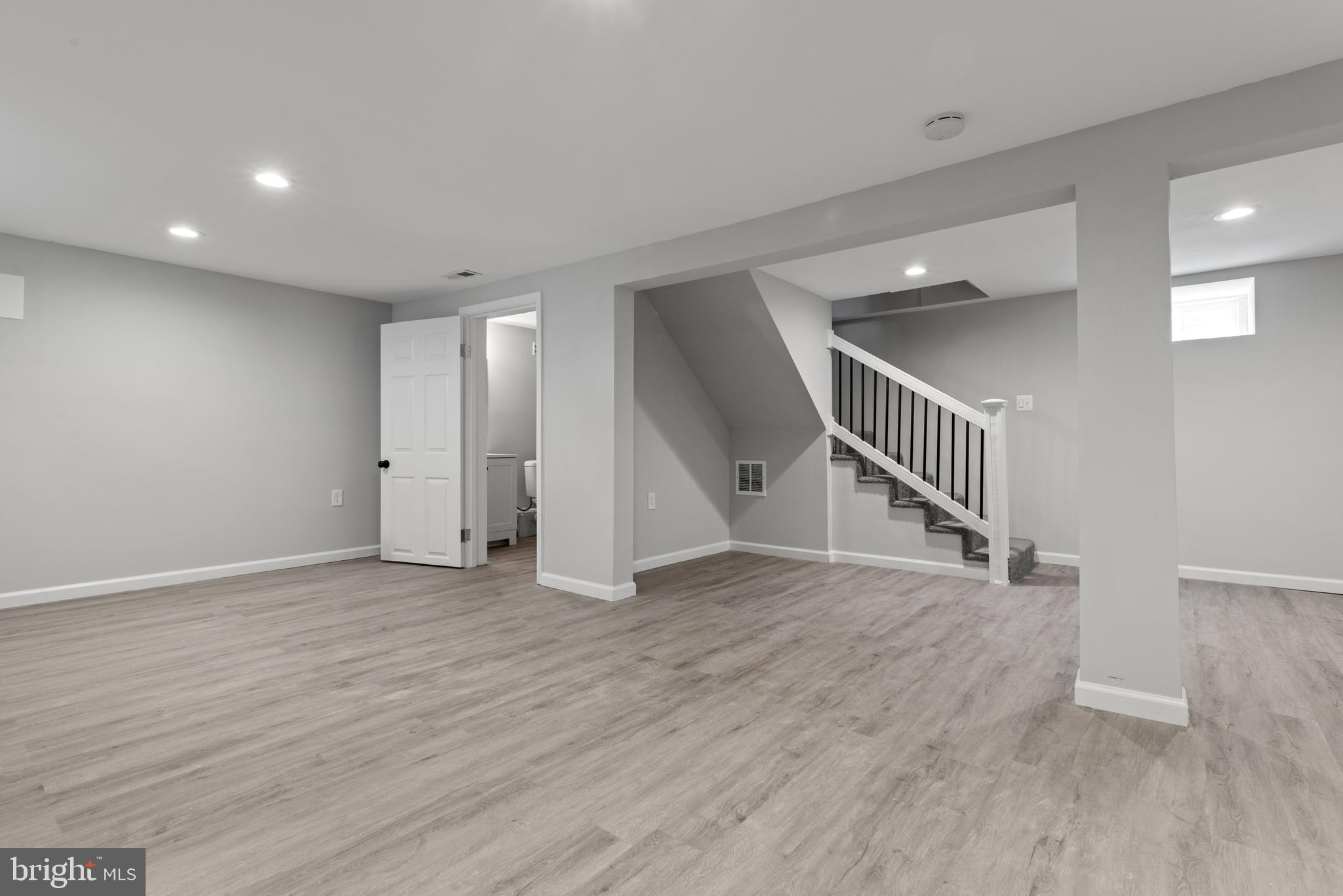 CHARLESMONT - Residential