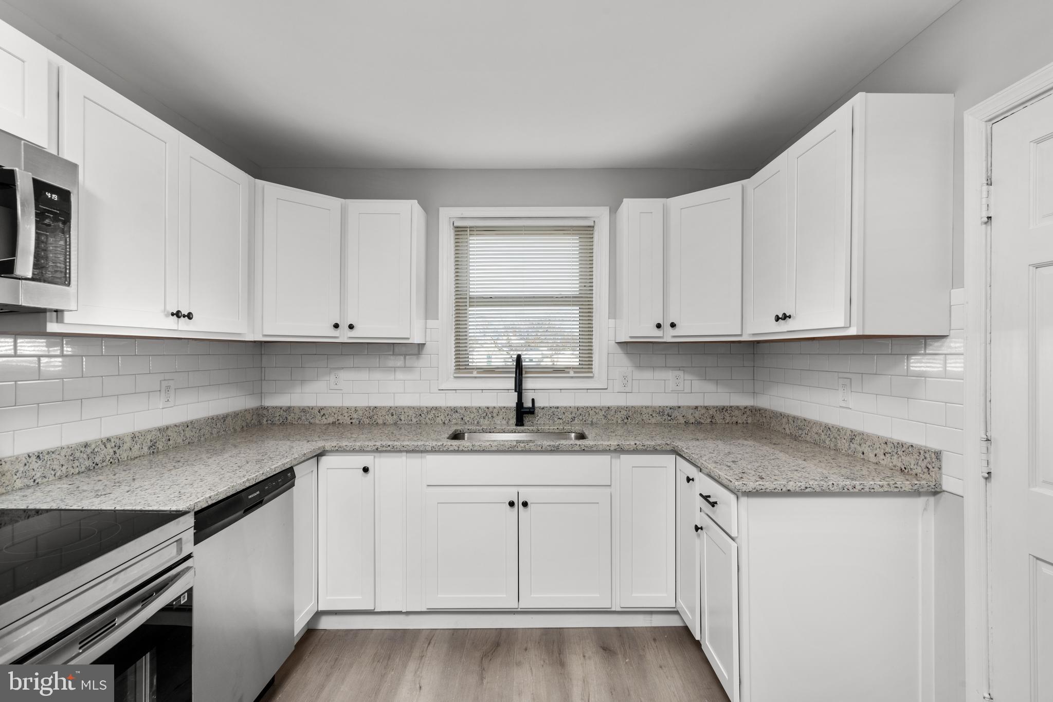 CHARLESMONT - Residential