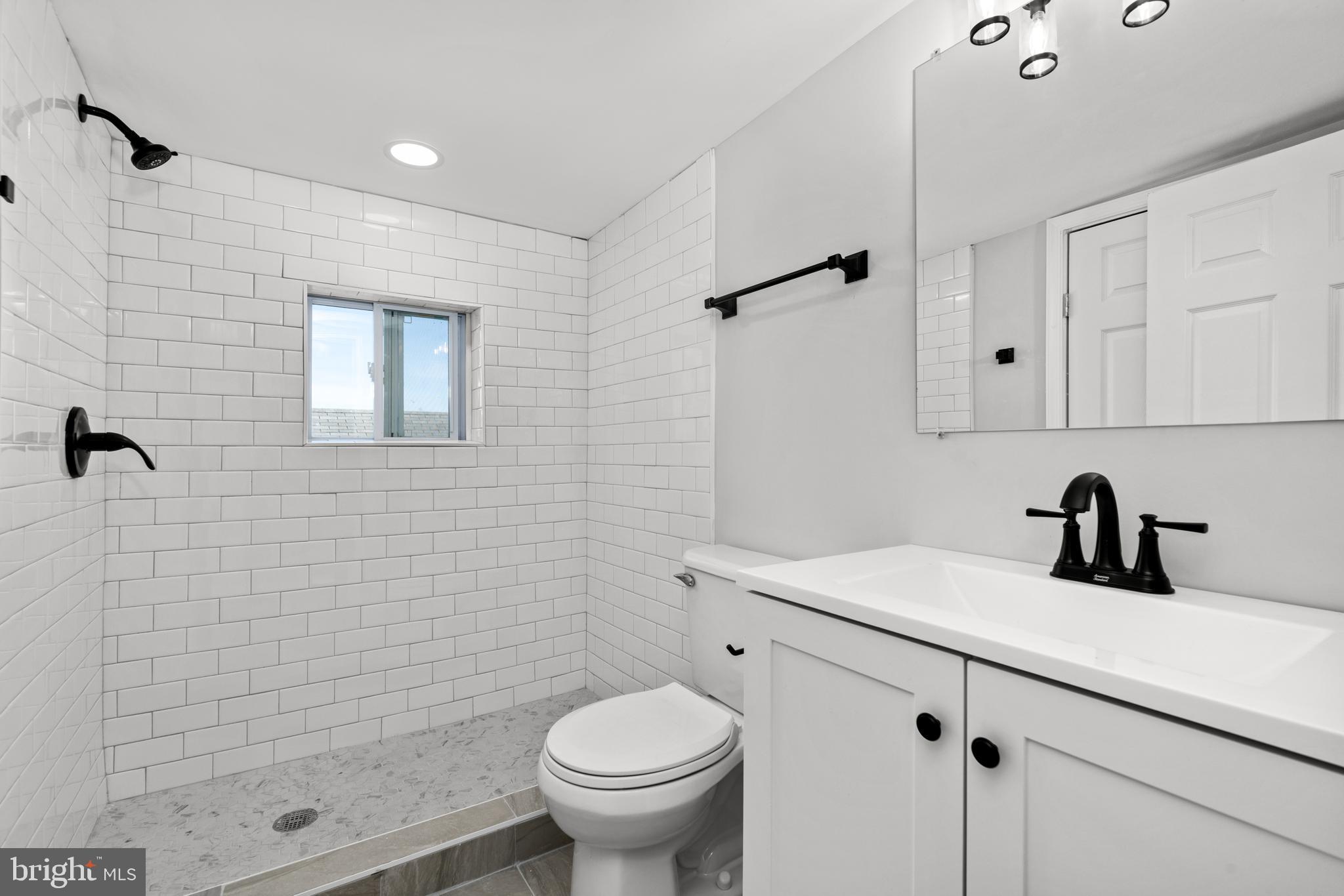 CHARLESMONT - Residential