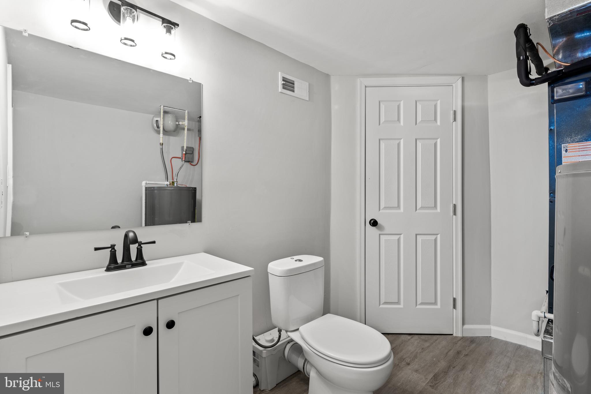 CHARLESMONT - Residential